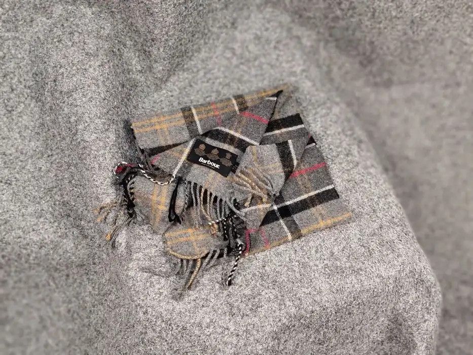 Barbour Barbour Classic Checkered Scarf Cashmere / Merino Wool Size ONE SIZE - 5 Thumbnail
