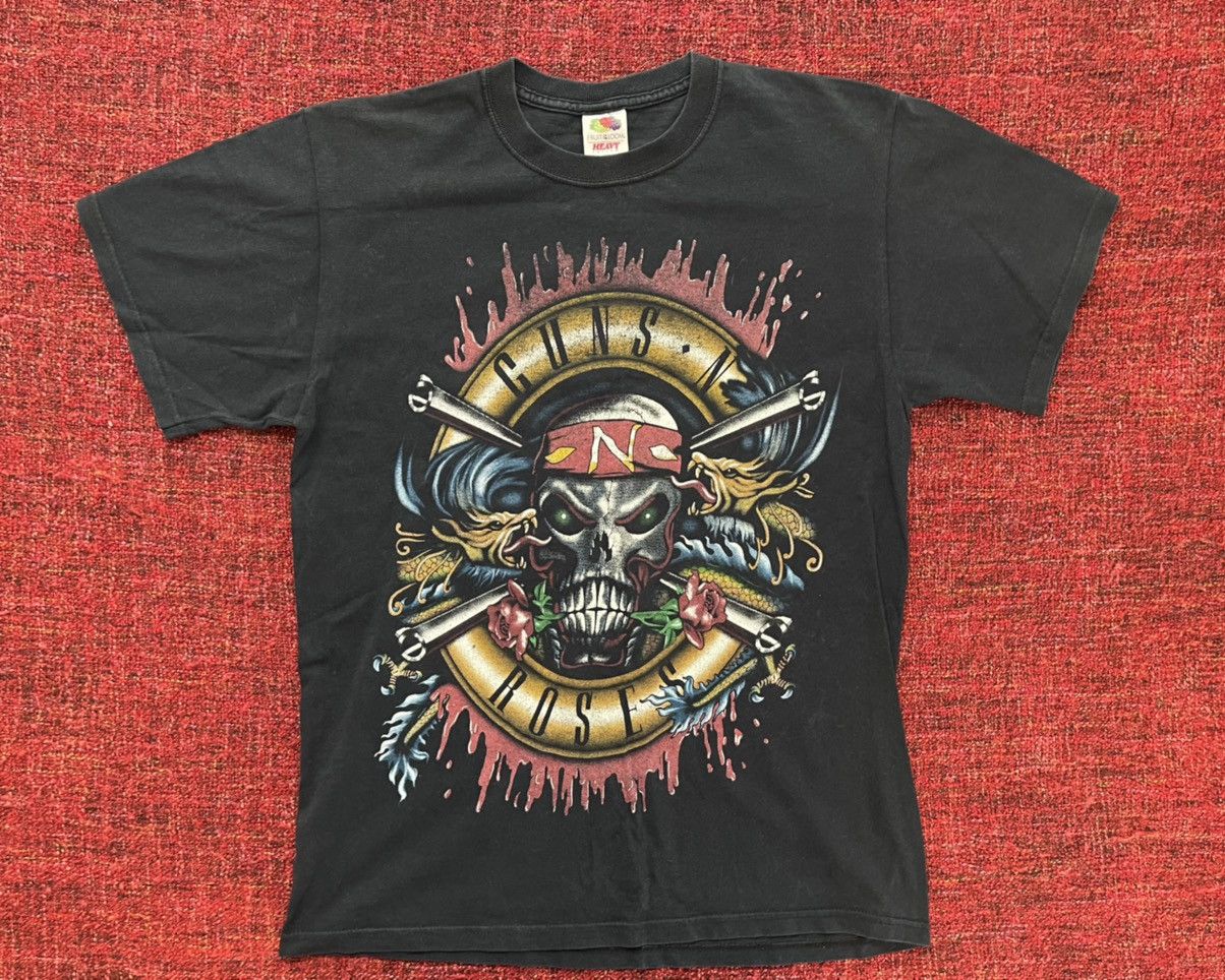 Vintage 🏴‍☠️ Guns n’ Roses vintage 90s official band rock t-shirt | Grailed