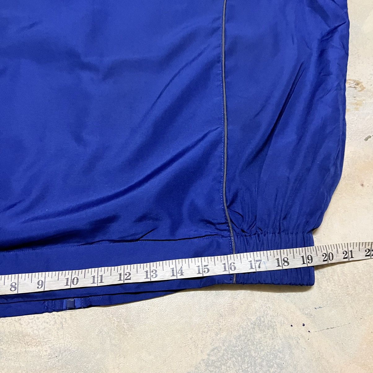 Mercedes-Benz × Vintage Vintage Mercedes Benz Big Logo Jacket Size US XL / EU 56 / 4 - 11 Thumbnail