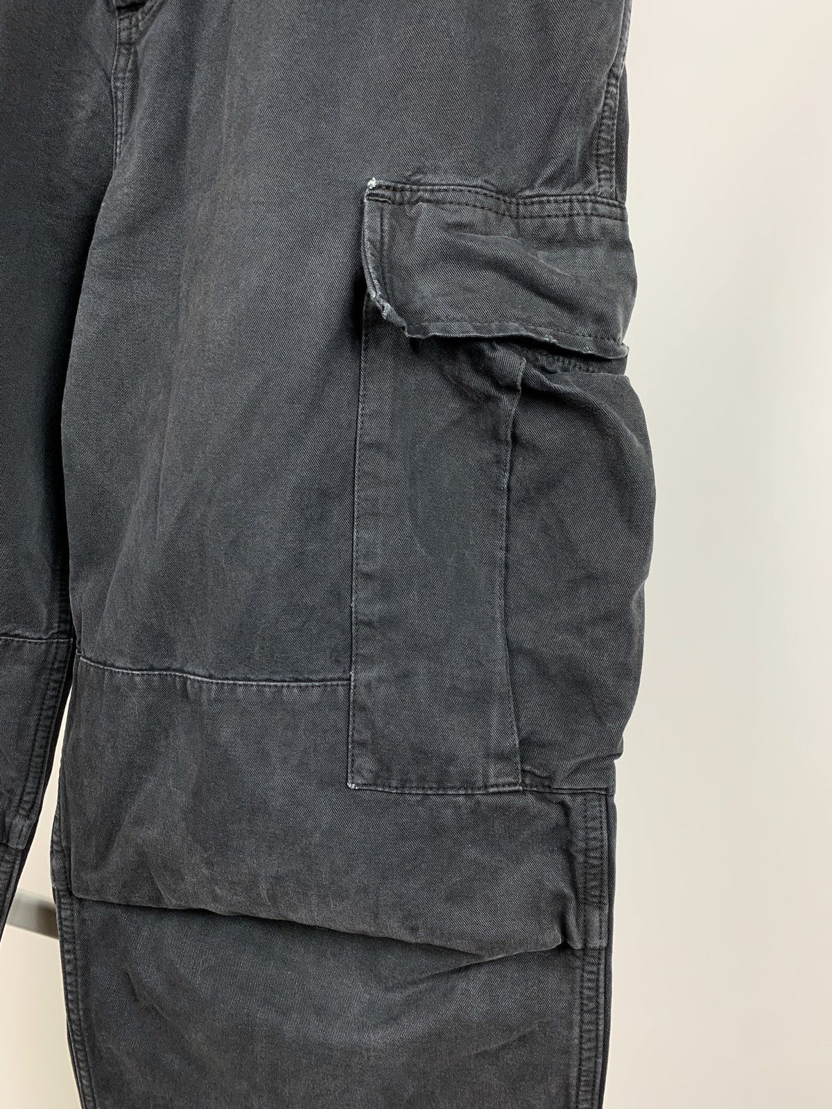 Carhartt 90s Vintage Carhartt Distressed Cargo Pants Travis Style Size US 33 - 14 Thumbnail