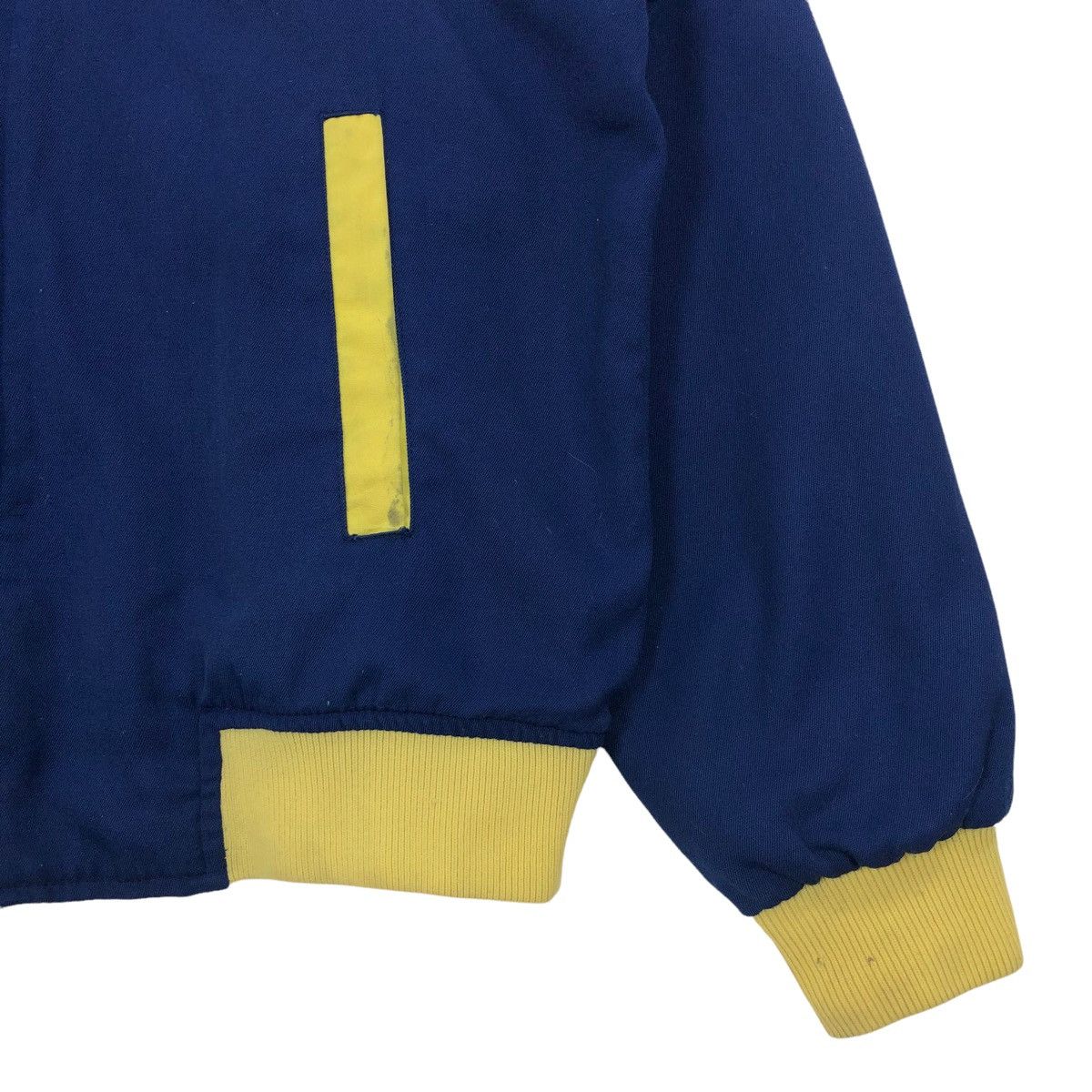 Vintage Vintage Michelin Reversible Light Jacket Spell Out Logo Size US S / EU 44-46 / 1 - 7 Thumbnail