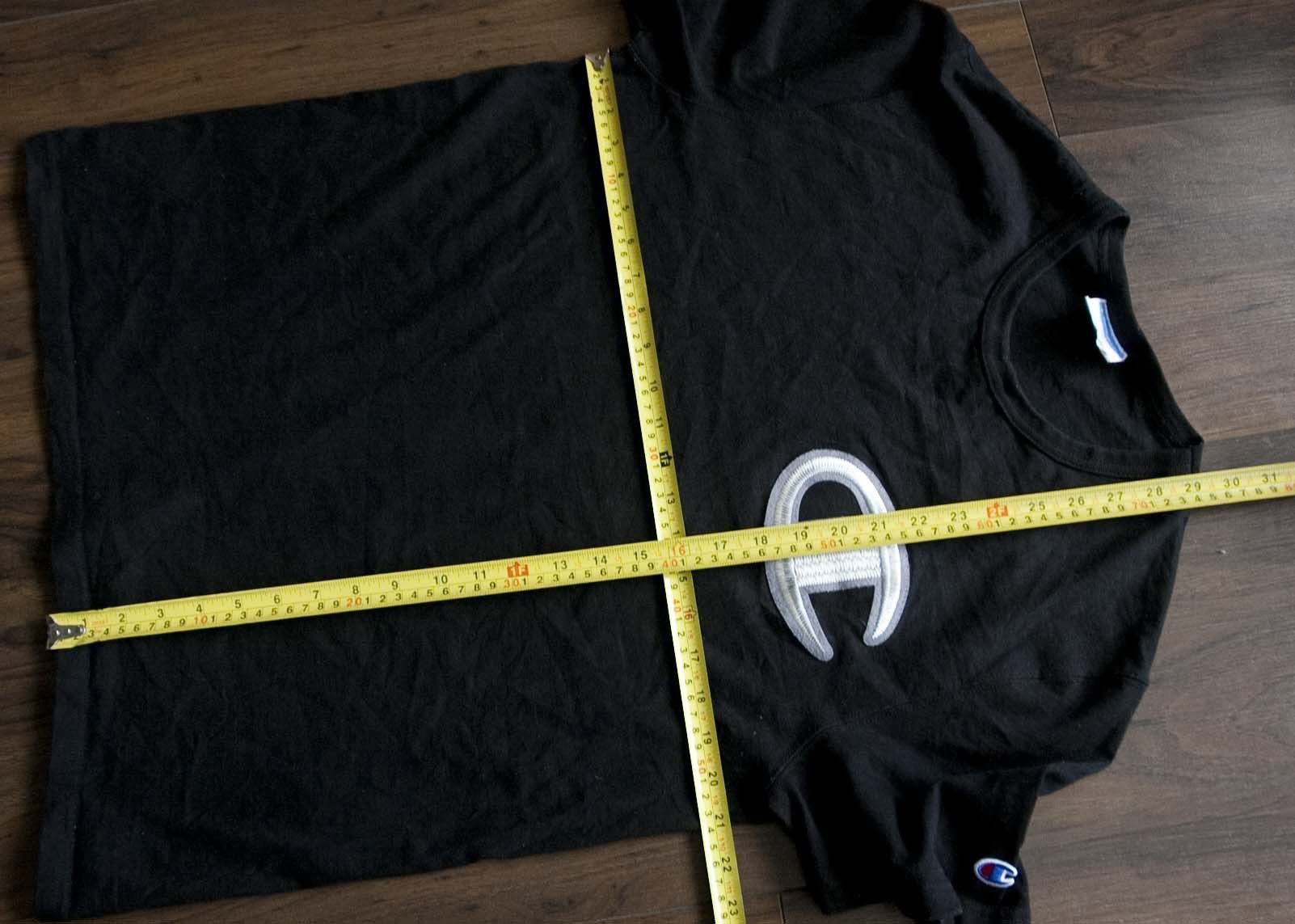 Champion * Champion T Shirt Big Logo Embroidered Size L Size US L / EU 52-54 / 3 - 3 Thumbnail