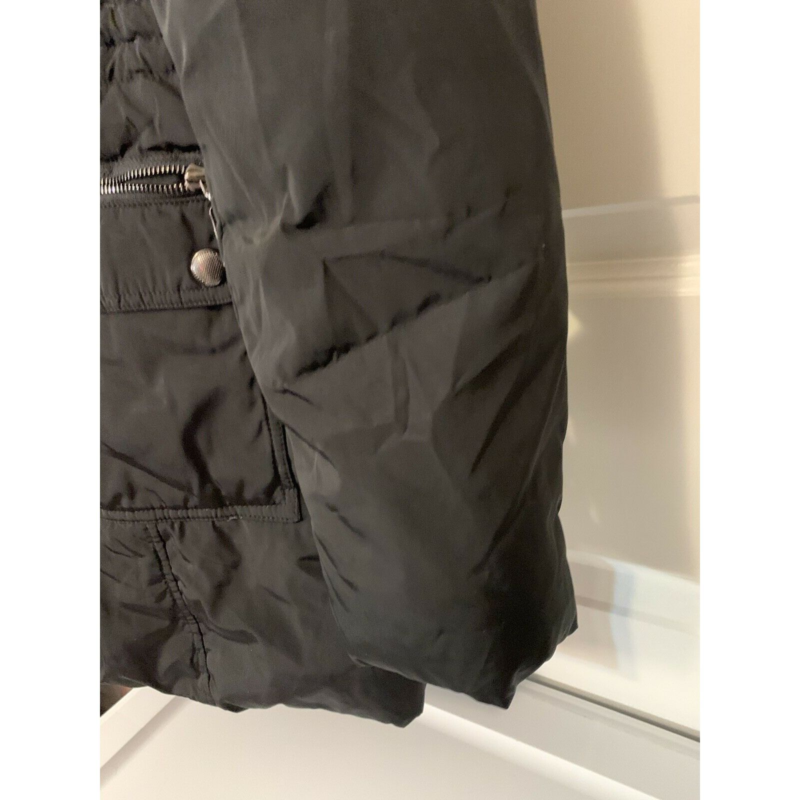 Andrew Marc ANDREW MARC For BLOOMINGDALES Black COYOTE FUR HOODED Women’ Size L / US 10 / IT 46 - 5 Thumbnail