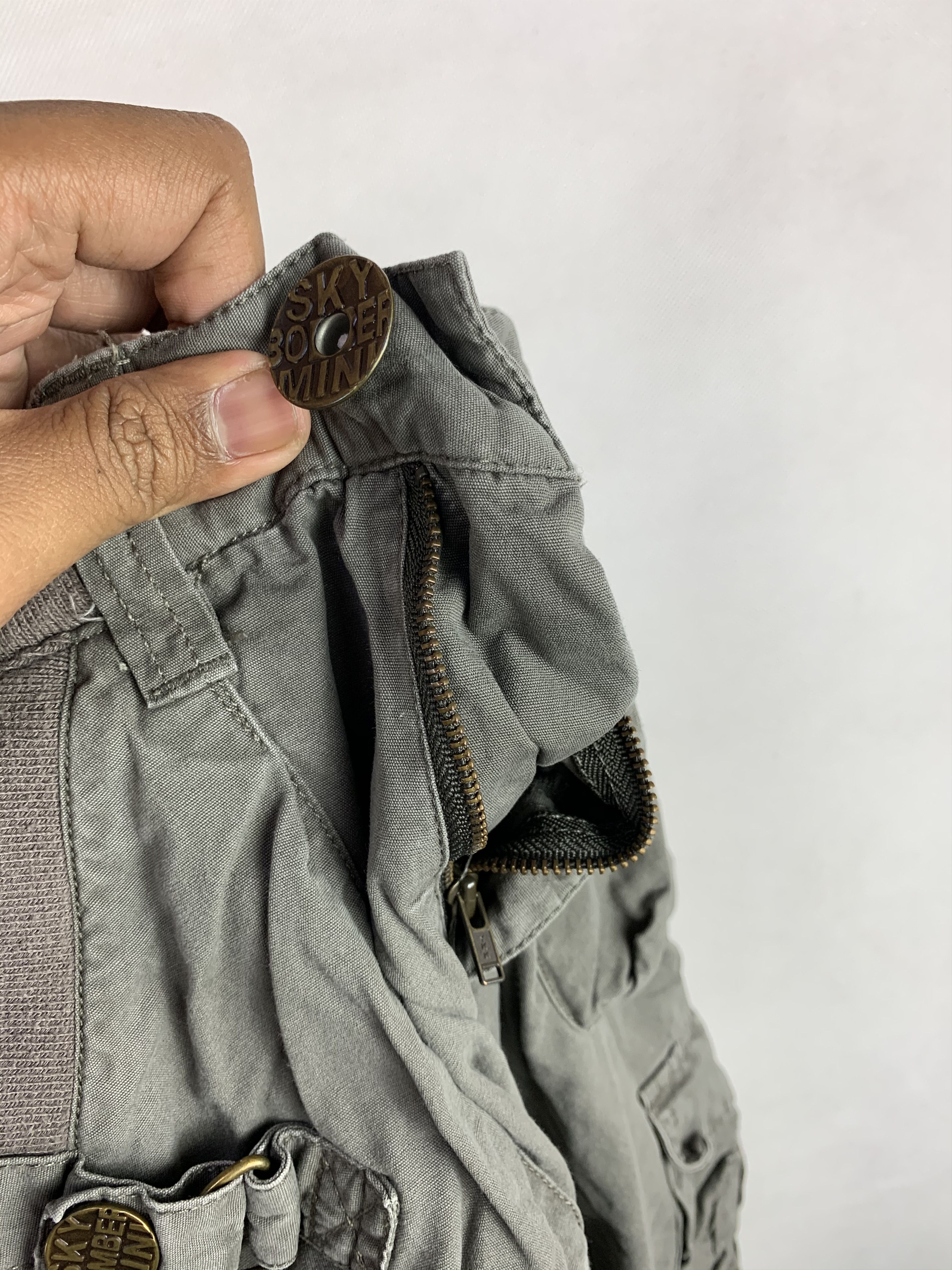 Japanese Brand 🔥Sky Bomber Mini Multipocket Cargo Bondage Short Pants Size US 26 / EU 42 - 10 Thumbnail