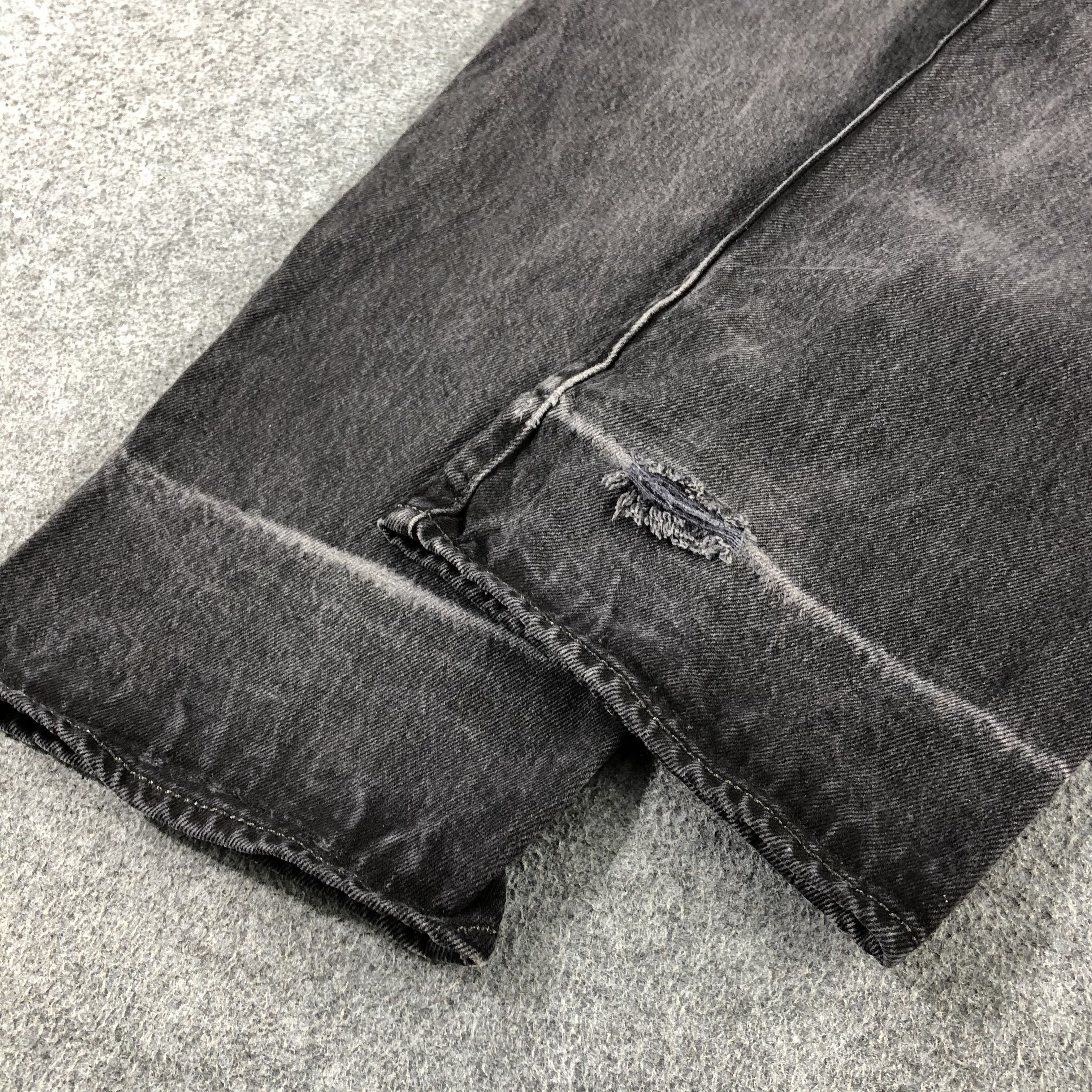 Levi's × Vintage Vintage Faded Black Levis 501 Jeans-J2515 Size US 35 - 5 Thumbnail