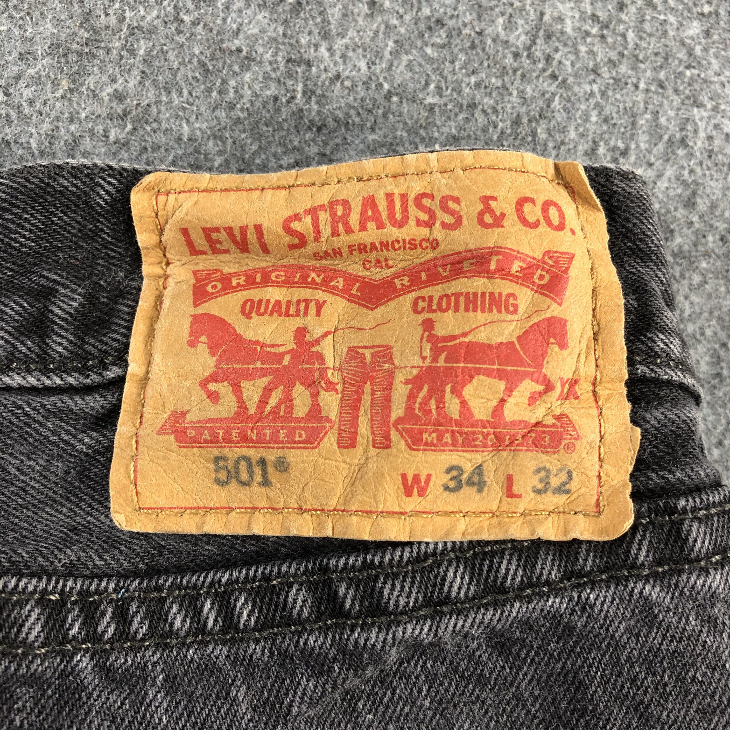 Levi's × Vintage Vintage Faded Black Levis 501 Jeans-J2515 Size US 35 - 7 Thumbnail