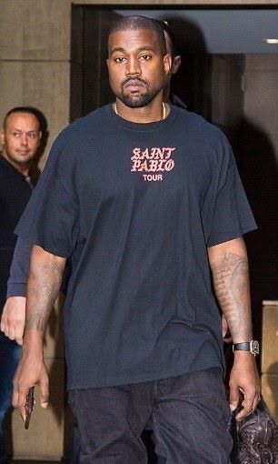 Kanye West SAINT PABLO TOUR KIM KARDASHIAN LONG SLEEVE Size US M / EU 48-50 / 2 - 8 Thumbnail