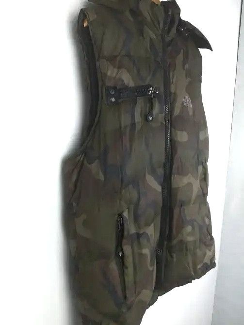 Other Vintage camo army The Noble Face puffer vest jacket Size US L / EU 52-54 / 3 - 7 Thumbnail