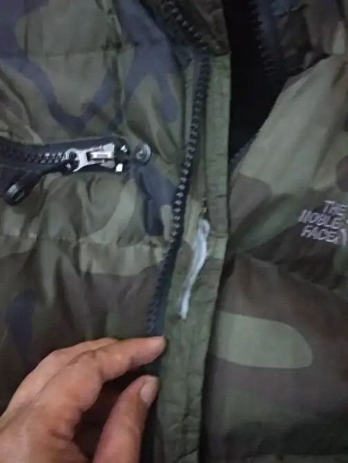 Other Vintage camo army The Noble Face puffer vest jacket Size US L / EU 52-54 / 3 - 11 Thumbnail
