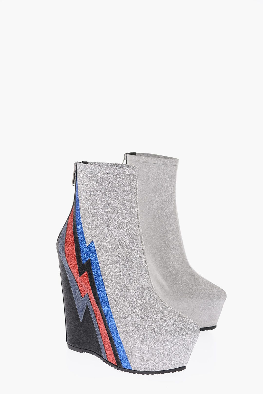 Boots in Silver