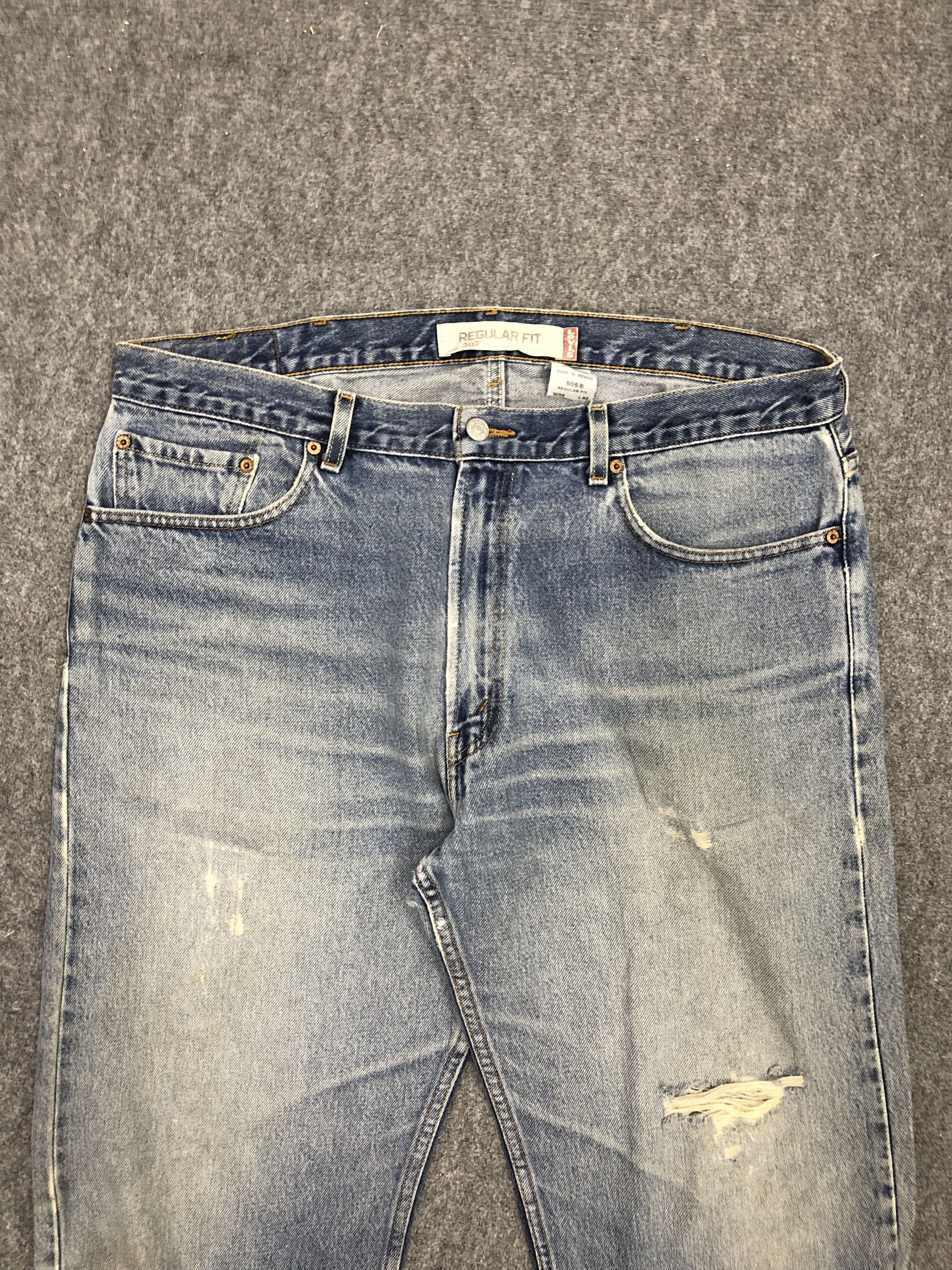 Levi's Vintage Levis 505 Light Blue Jeans DP1286 Size US 39 - 2 Thumbnail