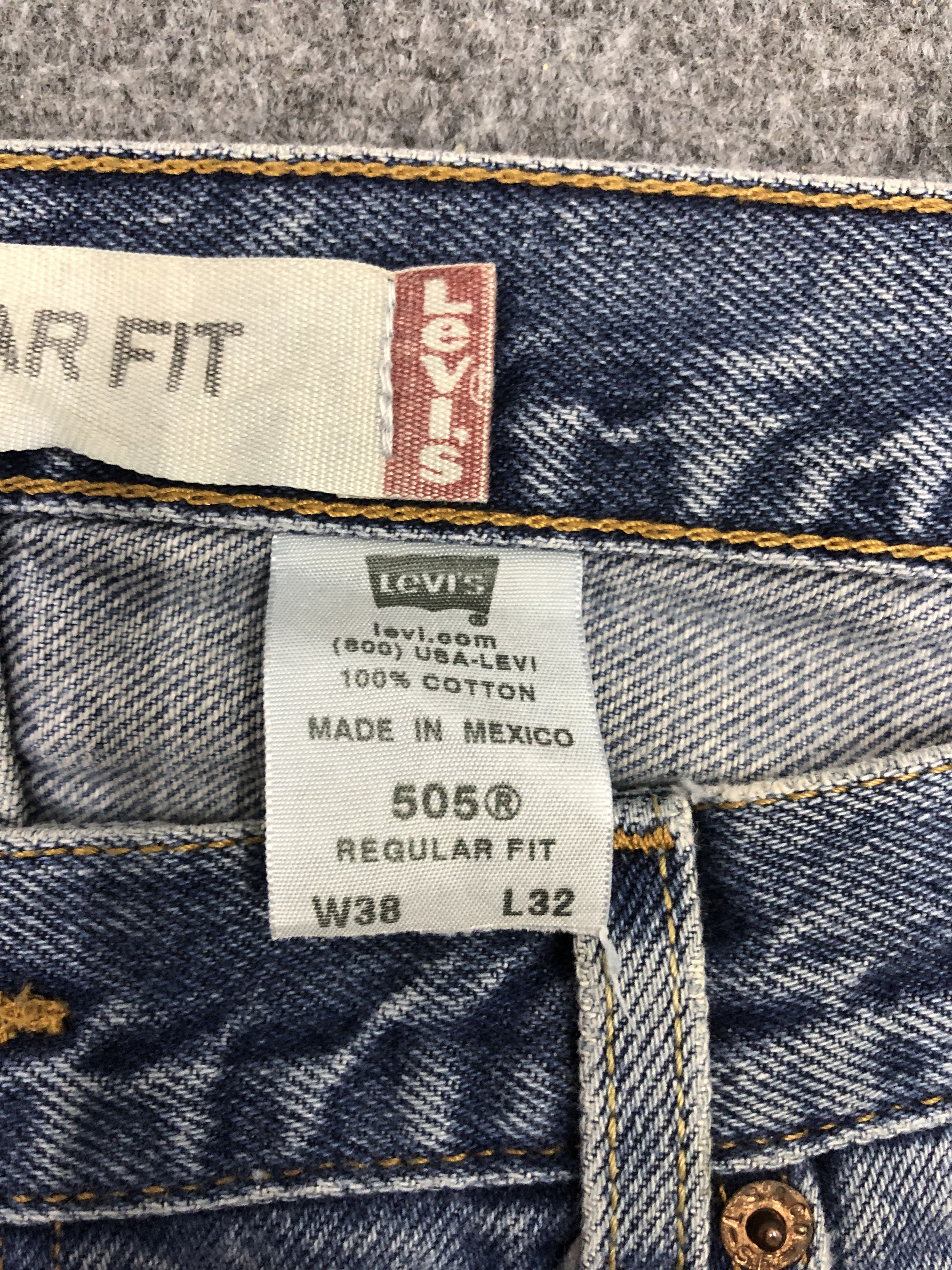 Levi's Vintage Levis 505 Light Blue Jeans DP1286 Size US 39 - 6 Thumbnail