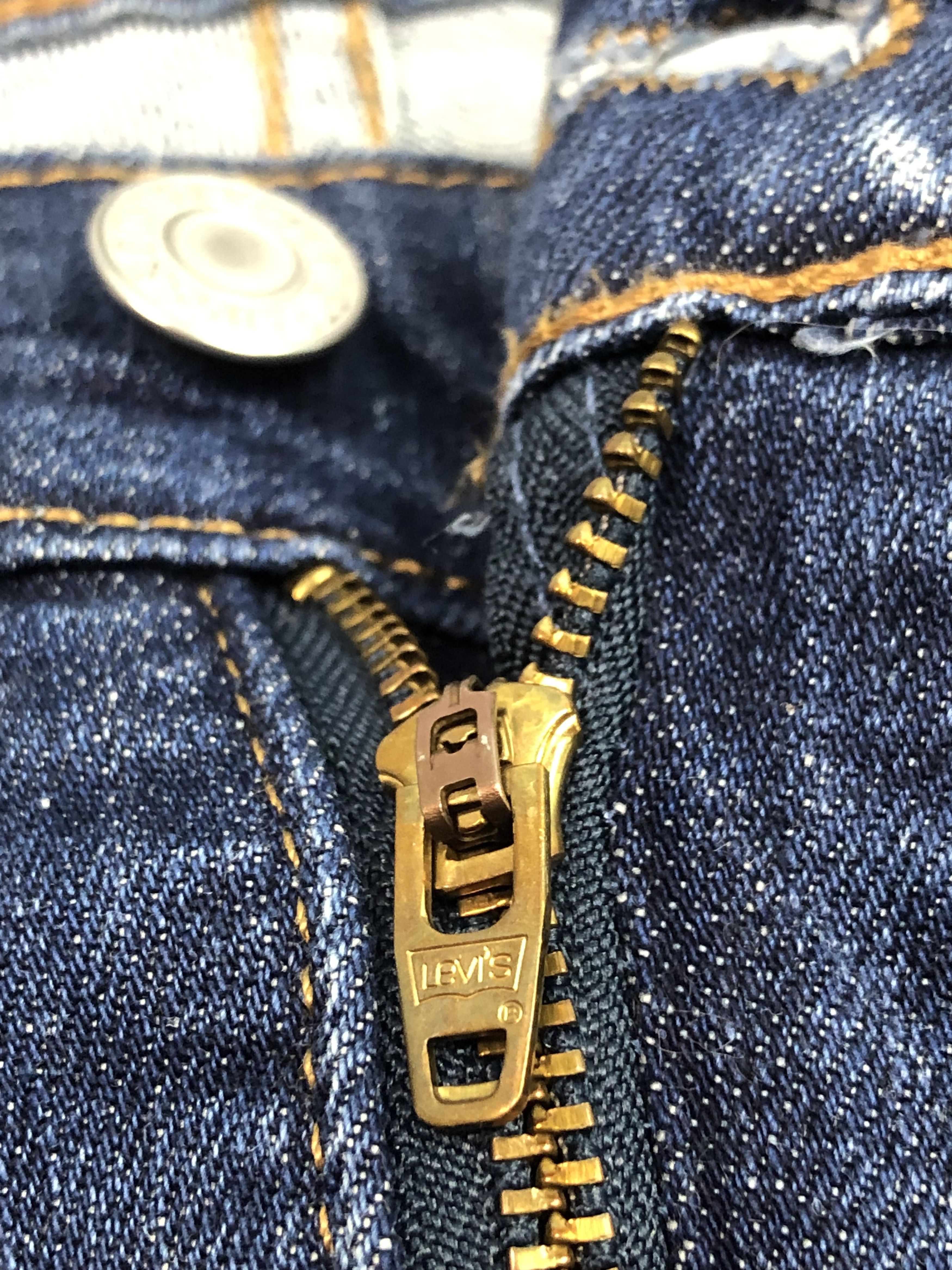 Levi's Vintage Levis Blue Jeans Flared Oversized DP0501 Size US 44 / EU 60 - 8 Thumbnail