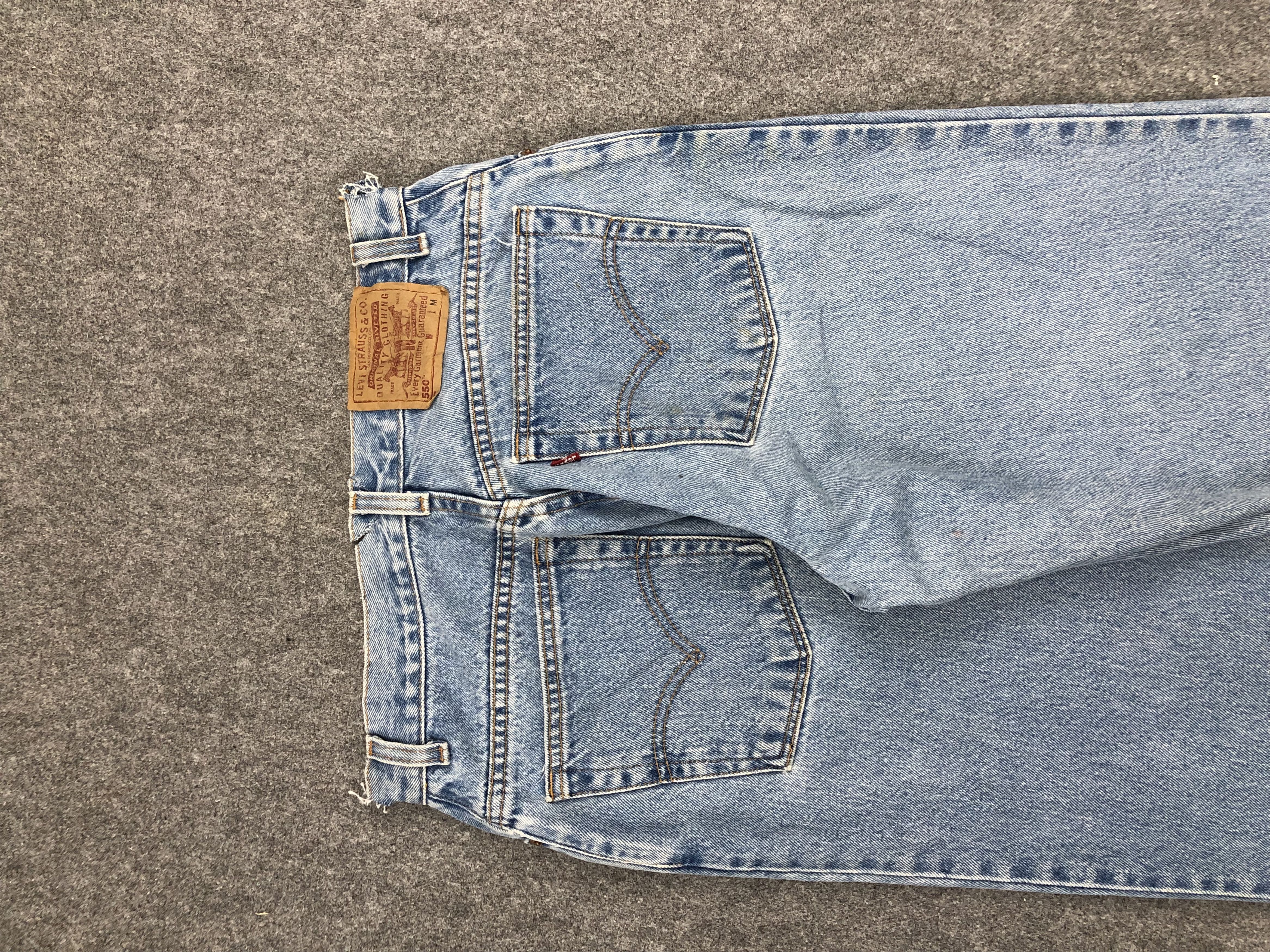 Levi's 90s Light Blue Vintage Levis 550 Jeans DP1363 Size US 30 / EU 46 - 4 Thumbnail