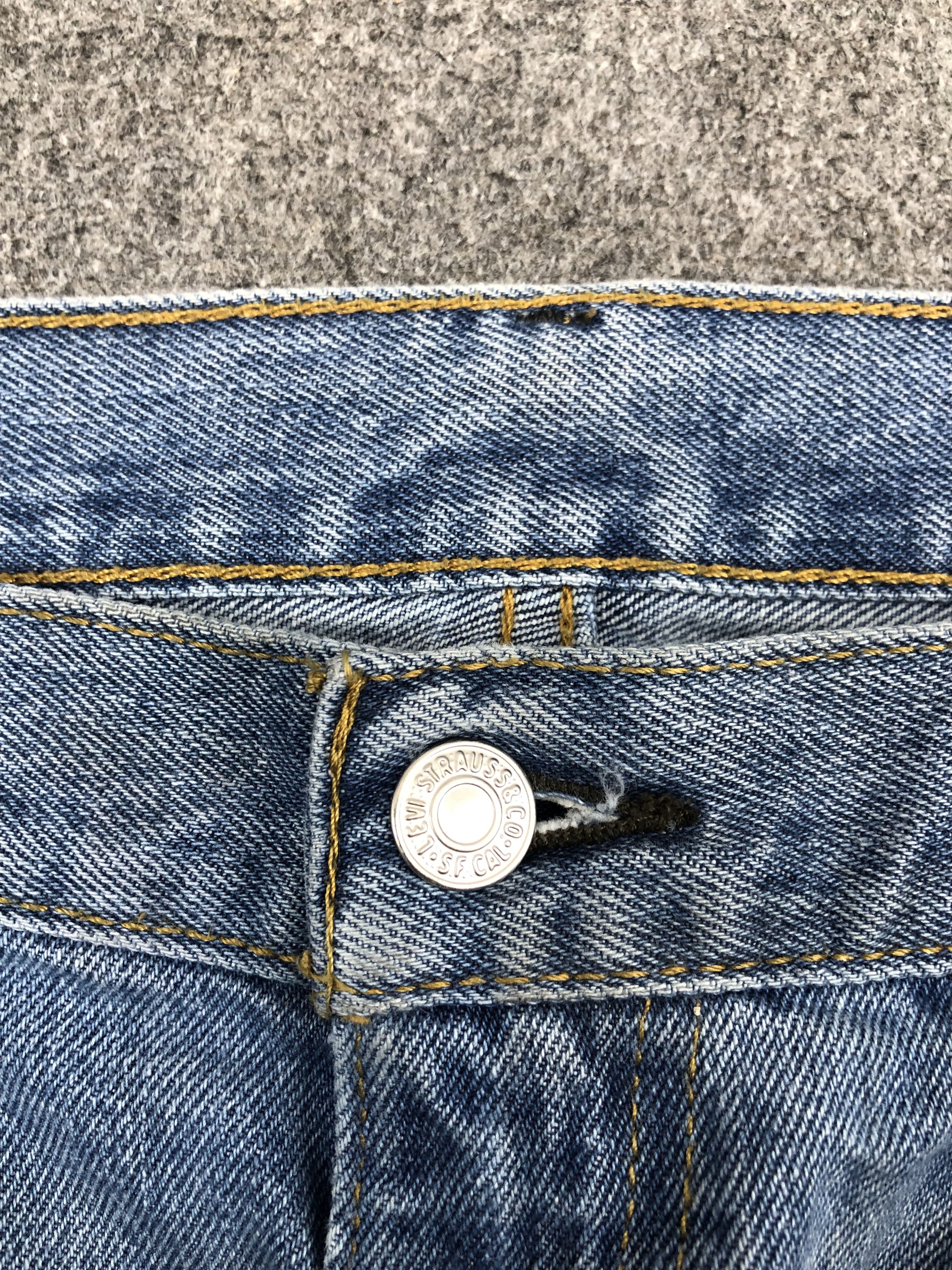 Levi's Light Blue Vintage Levis 550 Jeans DP1360 Size US 36 / EU 52 - 10 Thumbnail