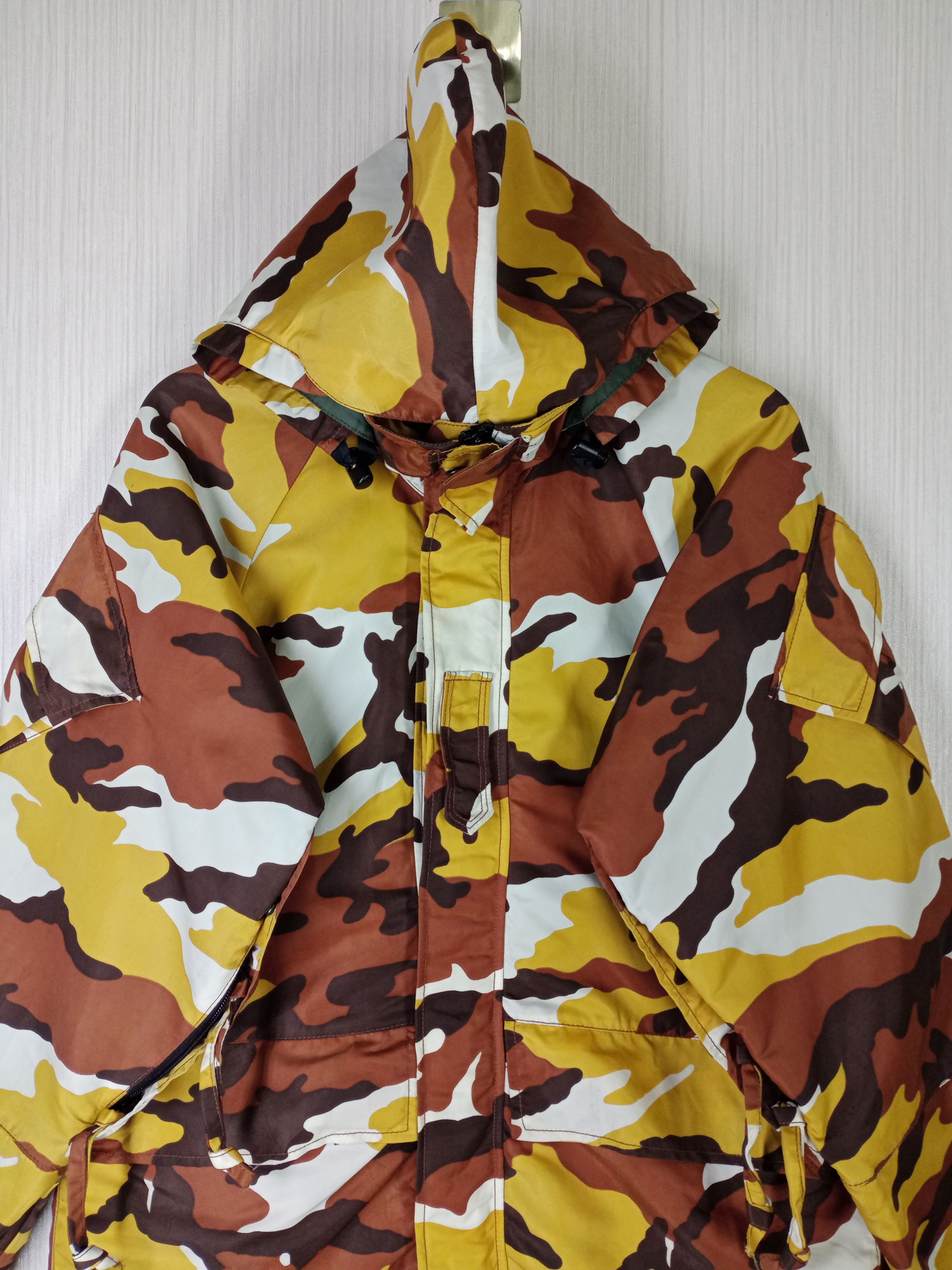Japanese Brand Rare Japanese Brand Parka Cold Weather Camoflage Jacket Size US L / EU 52-54 / 3 - 11 Thumbnail
