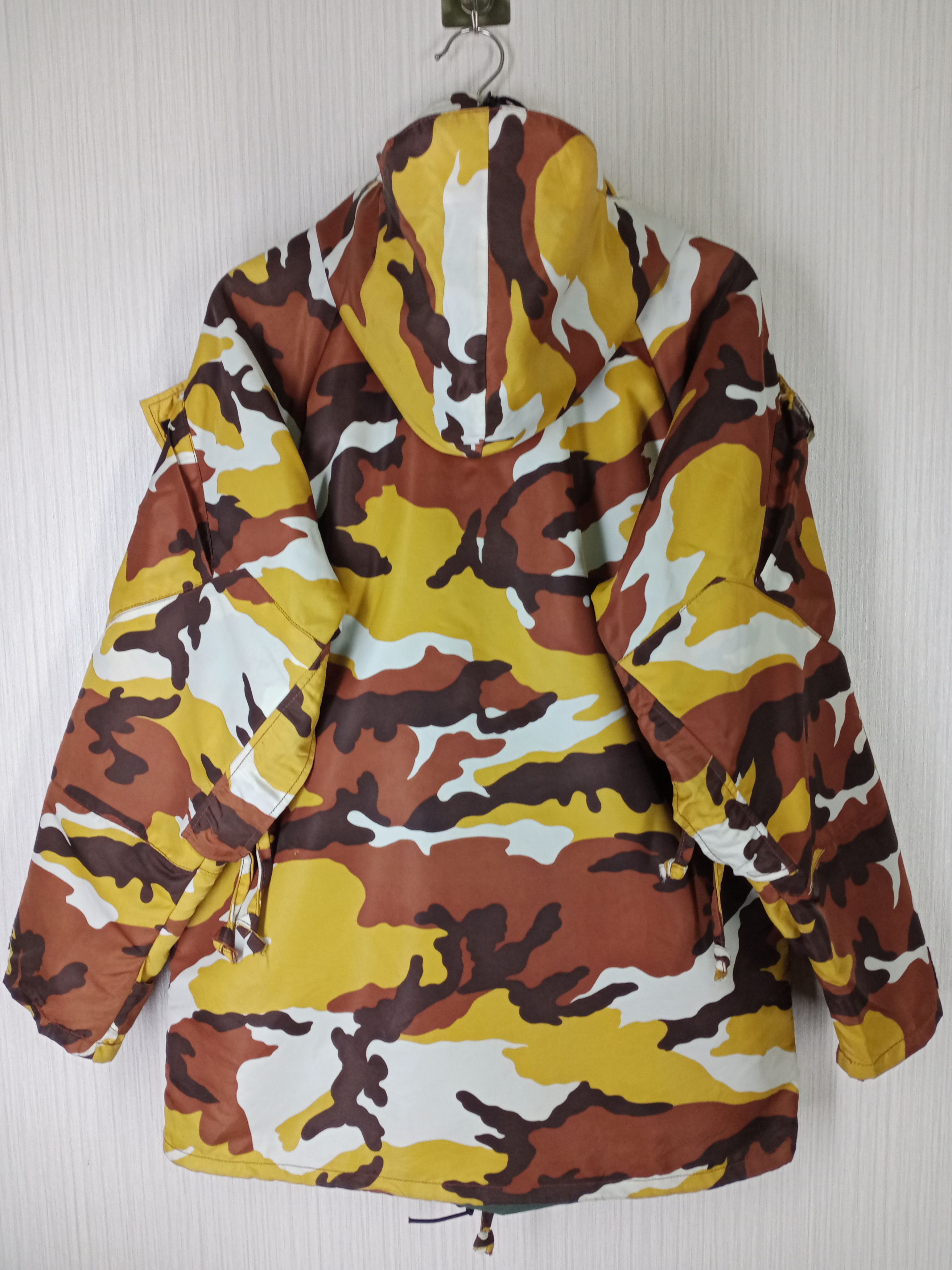 Japanese Brand Rare Japanese Brand Parka Cold Weather Camoflage Jacket Size US L / EU 52-54 / 3 - 10 Thumbnail