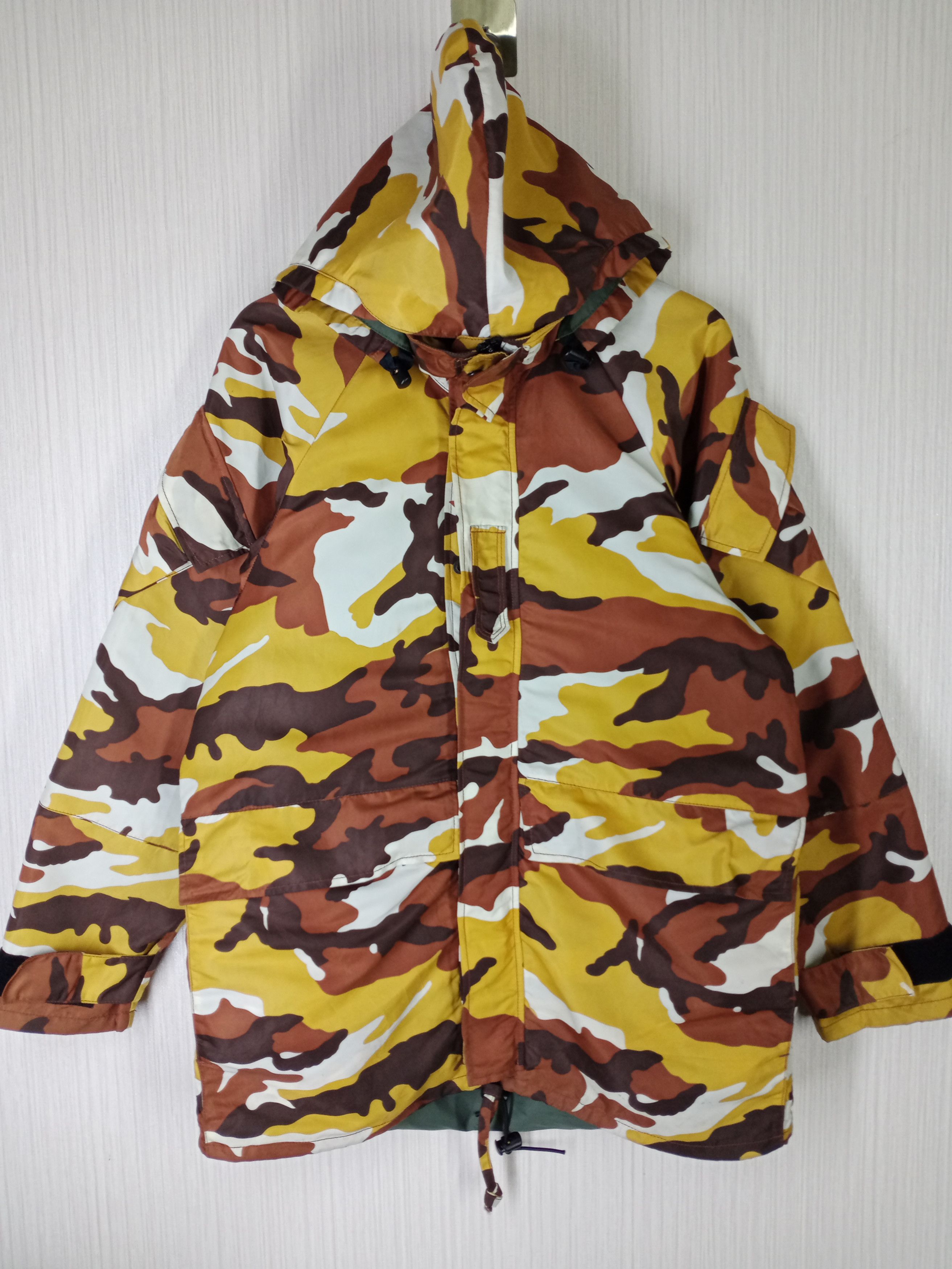 Japanese Brand Rare Japanese Brand Parka Cold Weather Camoflage Jacket Size US L / EU 52-54 / 3 - 6 Thumbnail