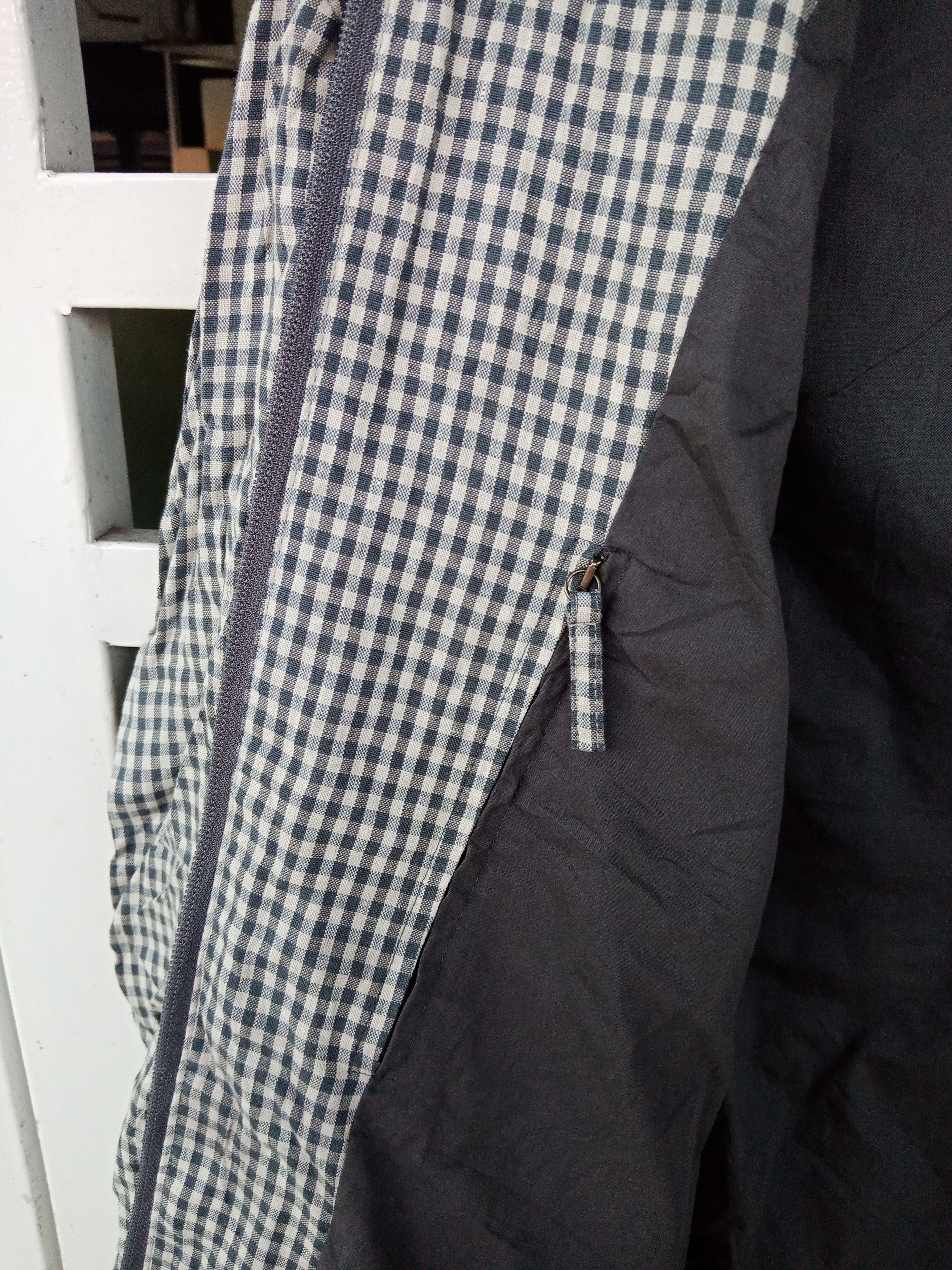 Burberry Burberry White Blue Checkered Light Jacket Made in Italy Size US L / EU 52-54 / 3 - 12 Thumbnail