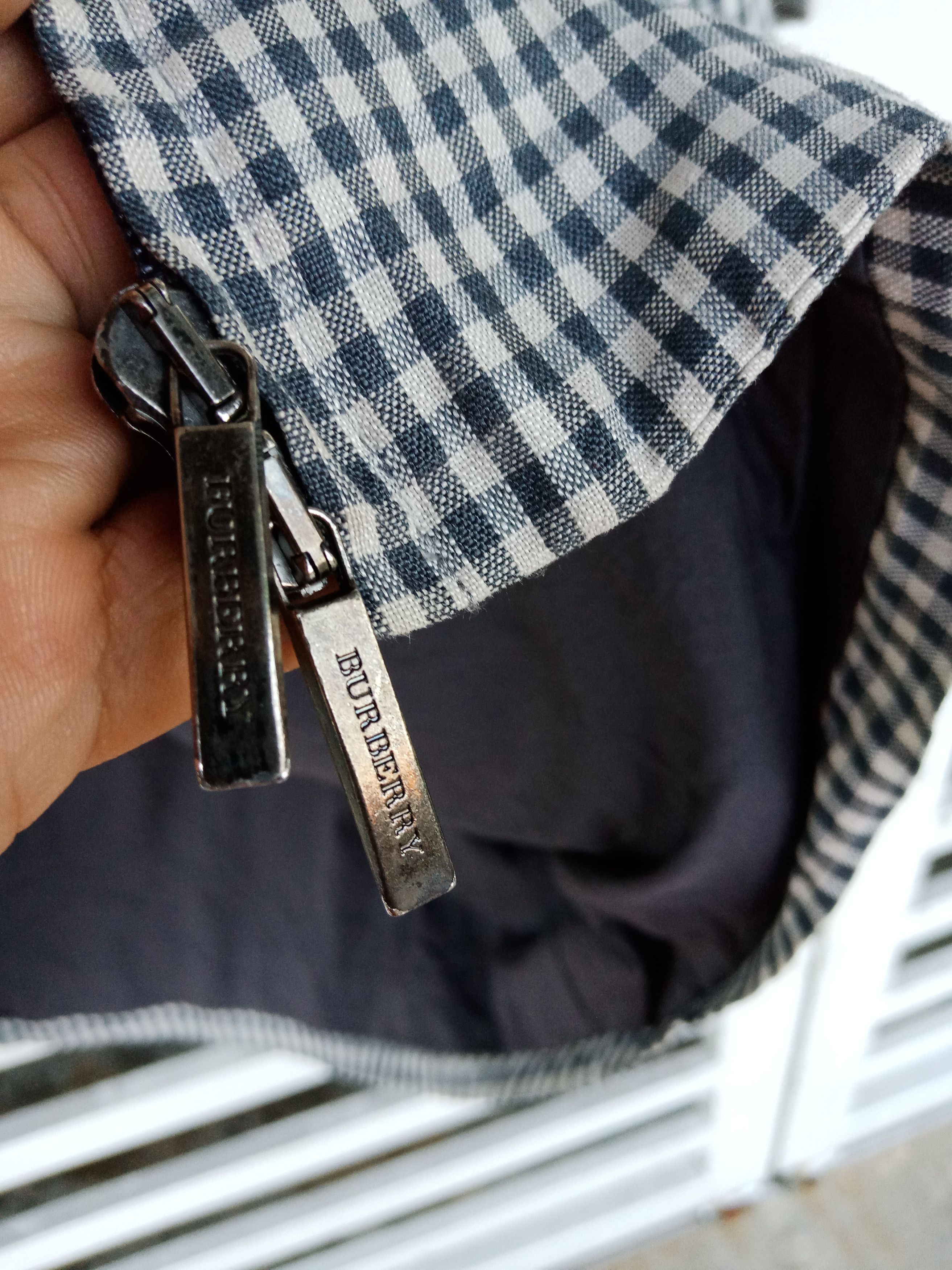 Burberry Burberry White Blue Checkered Light Jacket Made in Italy Size US L / EU 52-54 / 3 - 13 Thumbnail