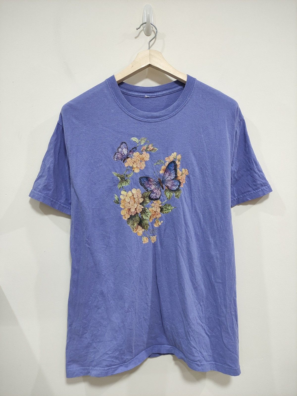 USA古着©1998年butterflies print T-shirt art s-l400.jpg