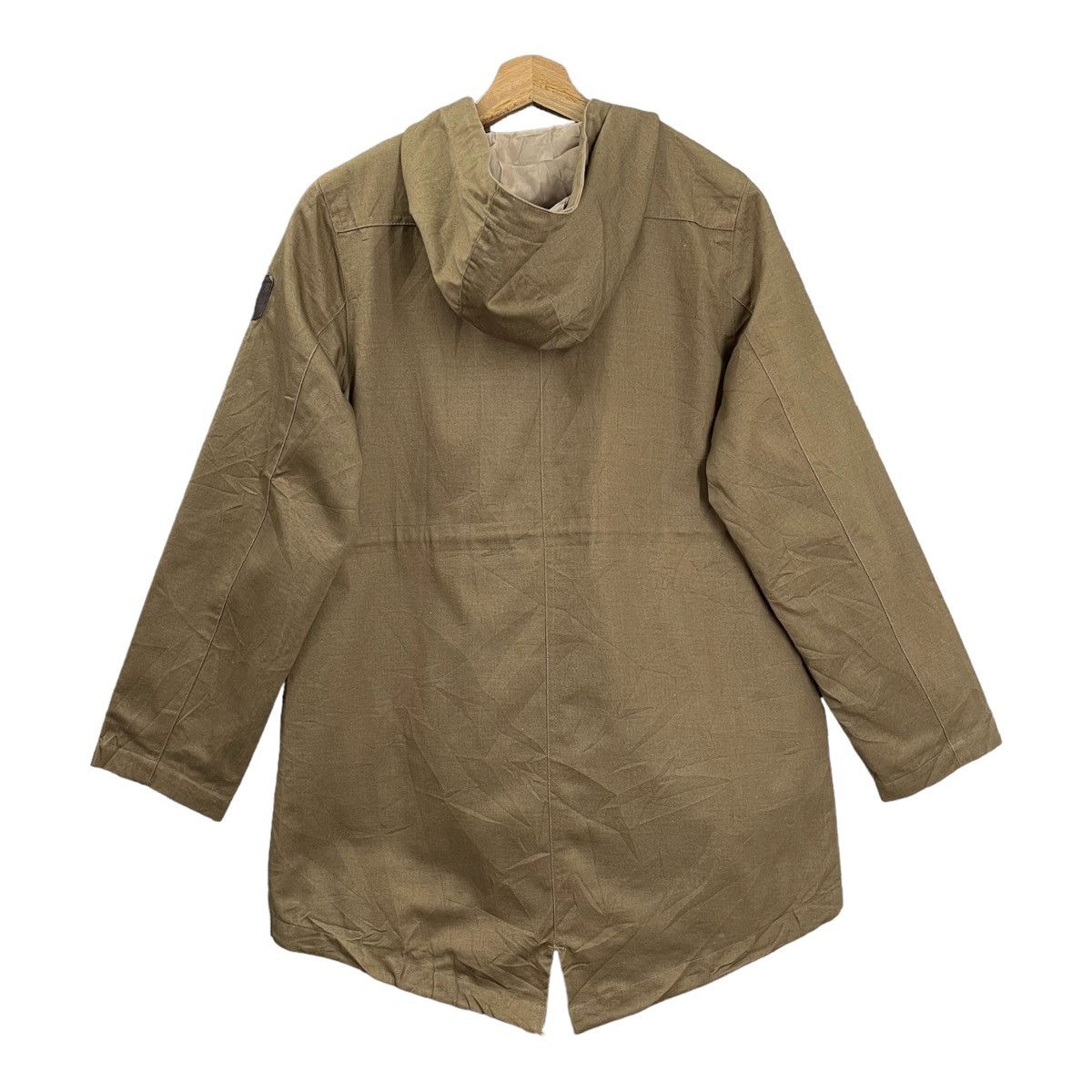 Disney Vintage Disney Mickey Mouse Belle Maison Parka Jacket Size M Size US M / EU 48-50 / 2 - 5 Thumbnail