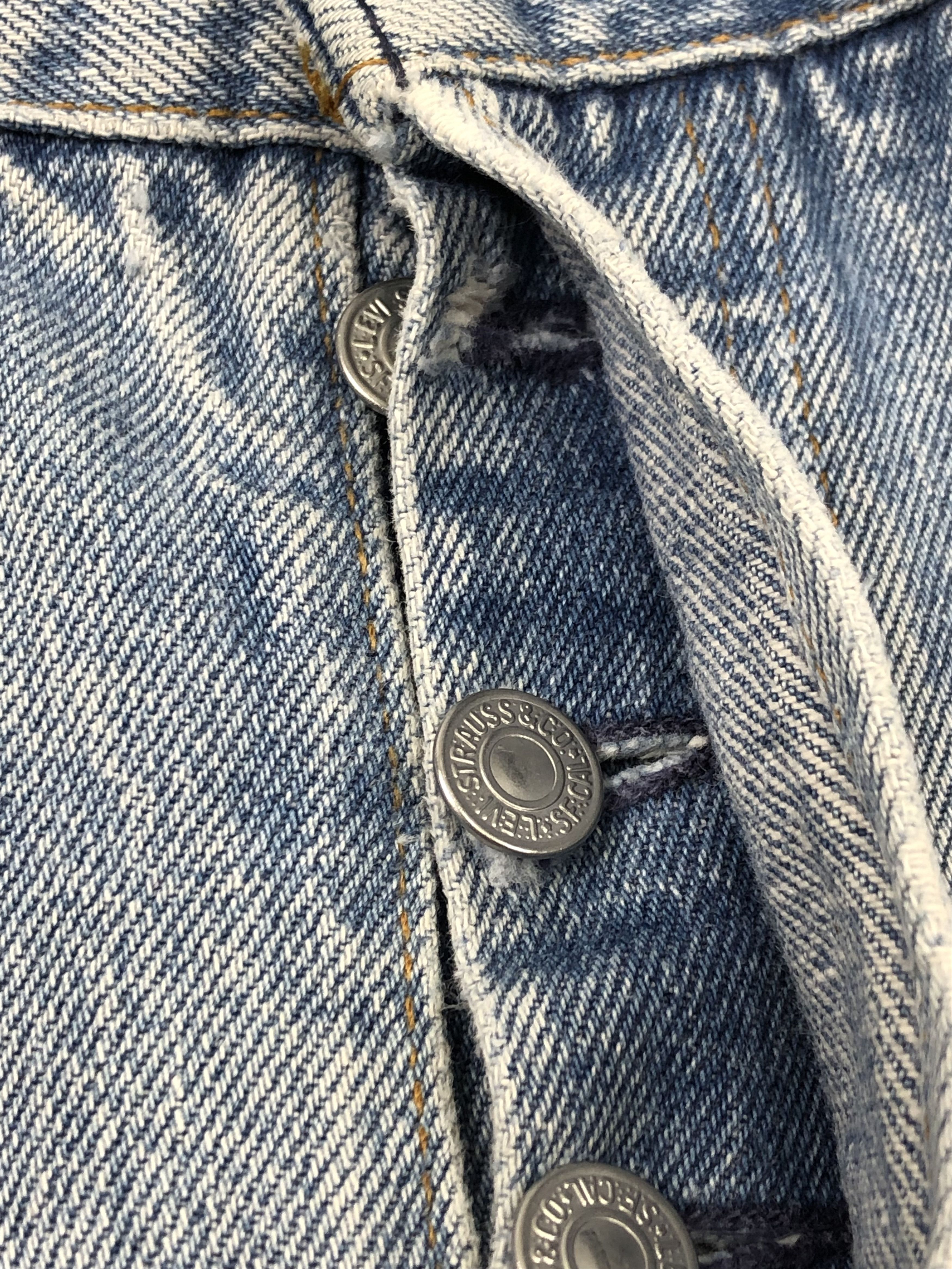Levi's Vintage Levis Light Wash Jeans DP1388 Size US 30 / EU 46 - 9 Thumbnail