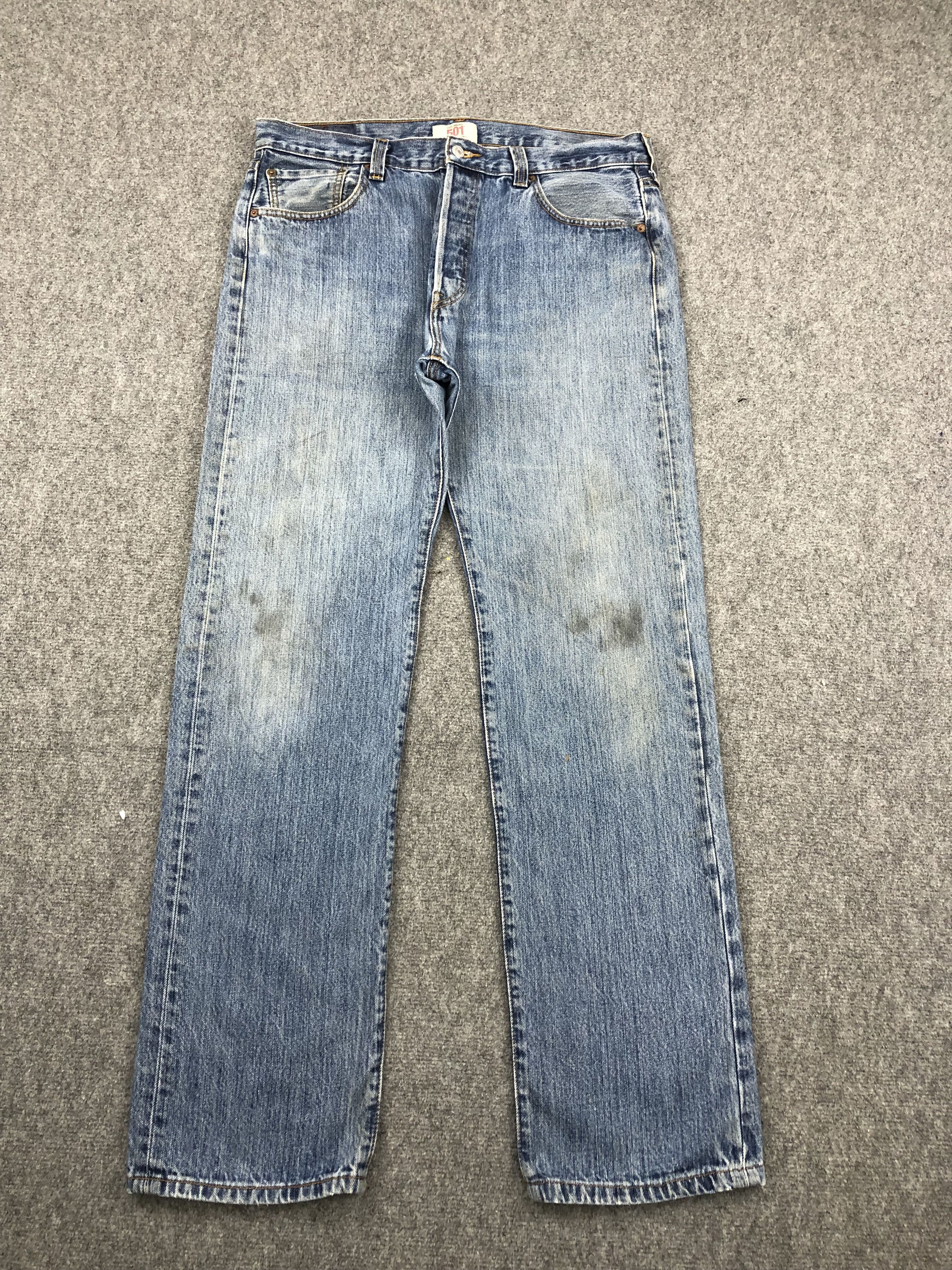 Levi's Vintage Levis 501 Light Blue Jeans DP1425 Size US 36 / EU 52 - 1 Thumbnail