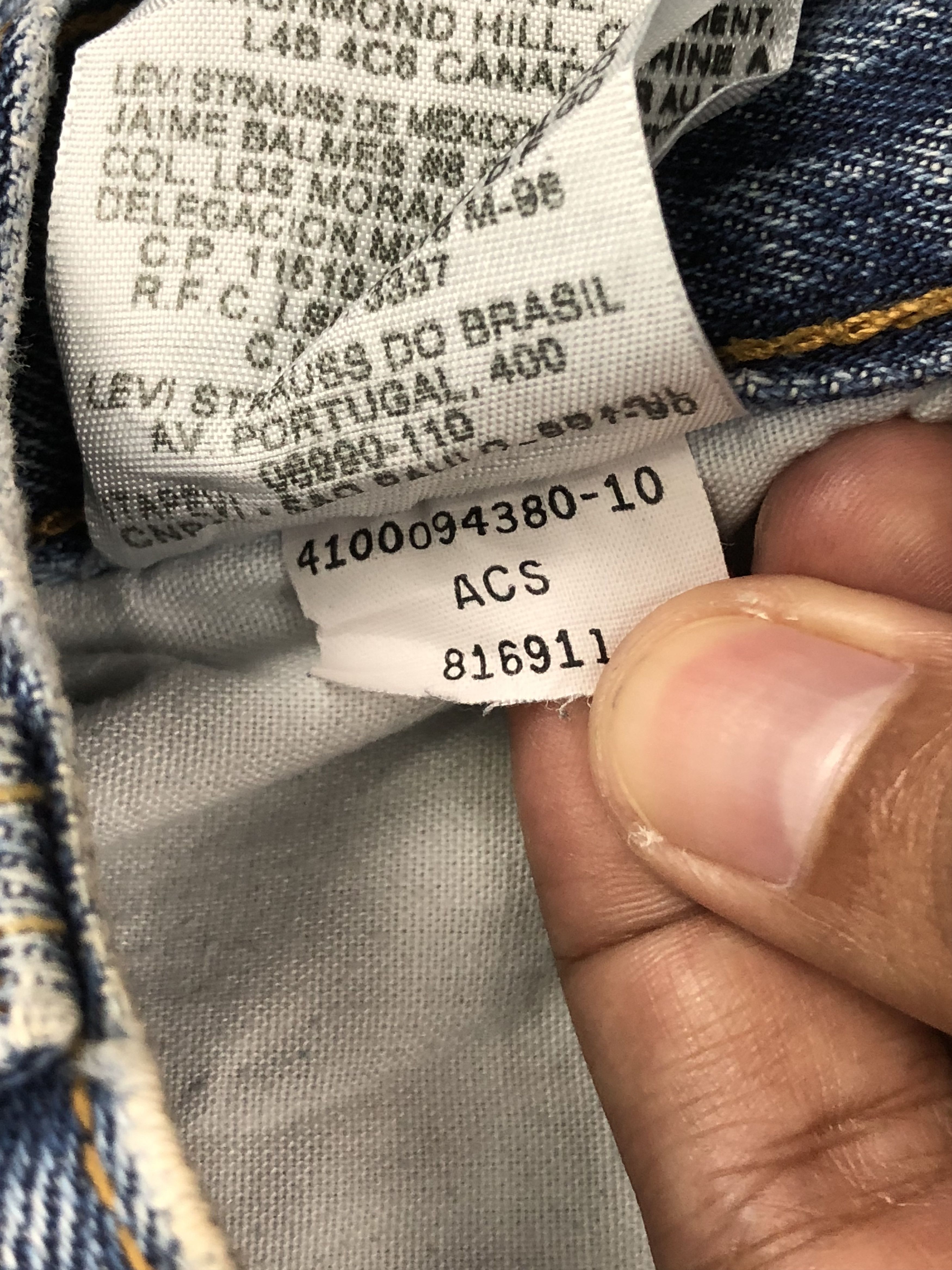 Levi's Vintage Levis 501 Light Blue Jeans DP1425 Size US 36 / EU 52 - 12 Thumbnail