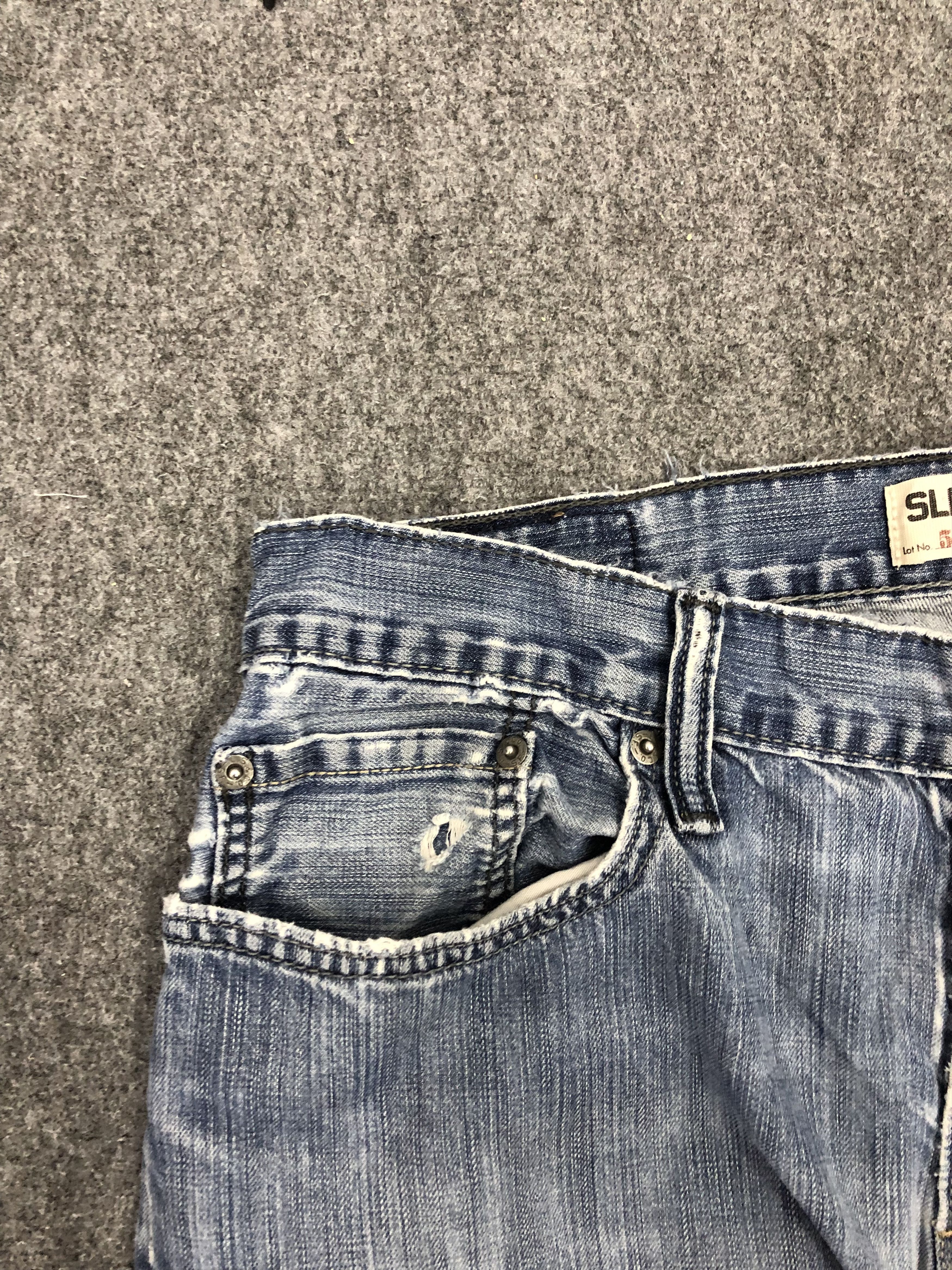 Levi's Vintage Levis 514 Light Wash Jeans DP1108 Size US 33 - 9 Thumbnail