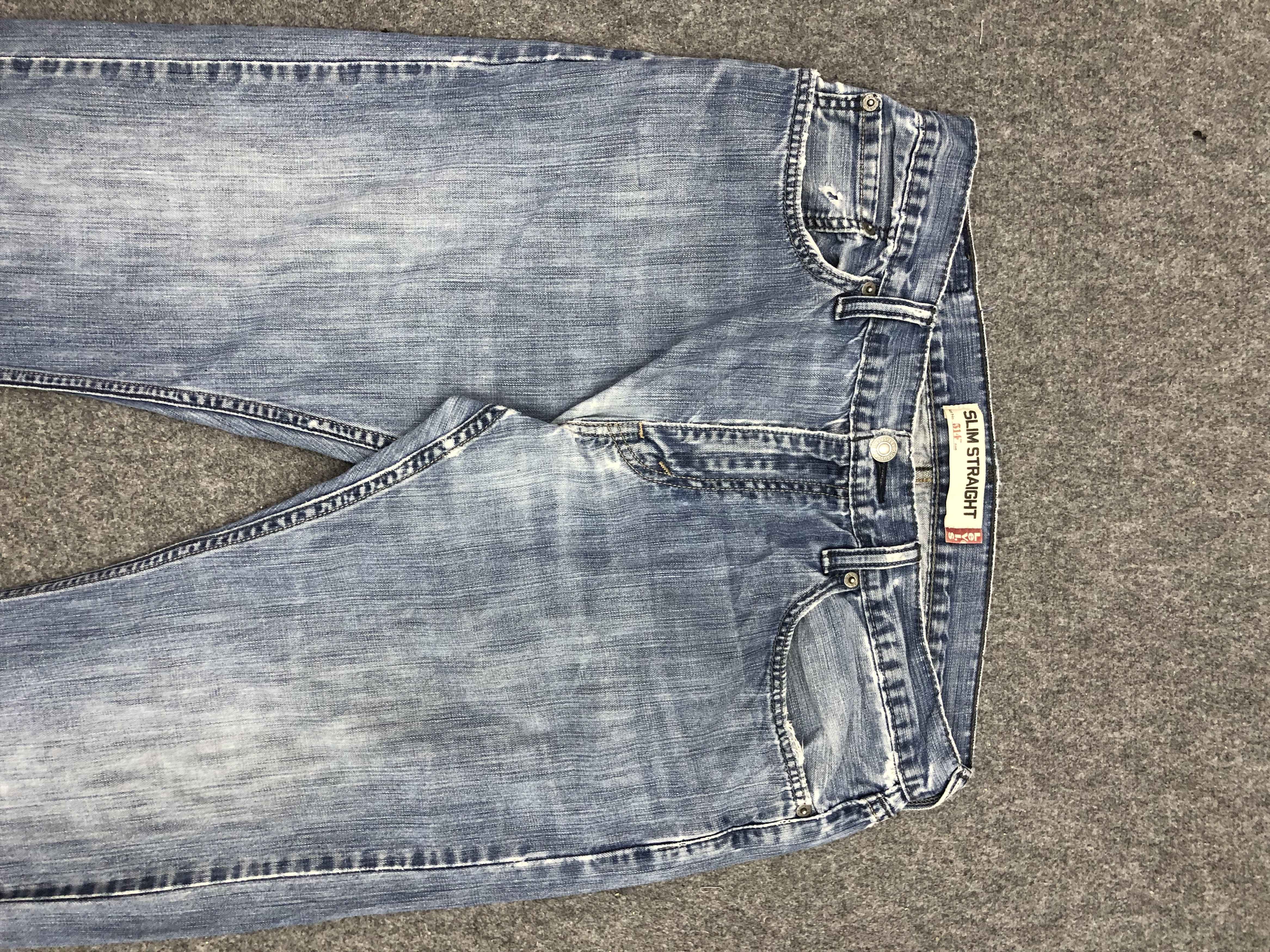 Levi's Vintage Levis 514 Light Wash Jeans DP1108 Size US 33 - 2 Thumbnail