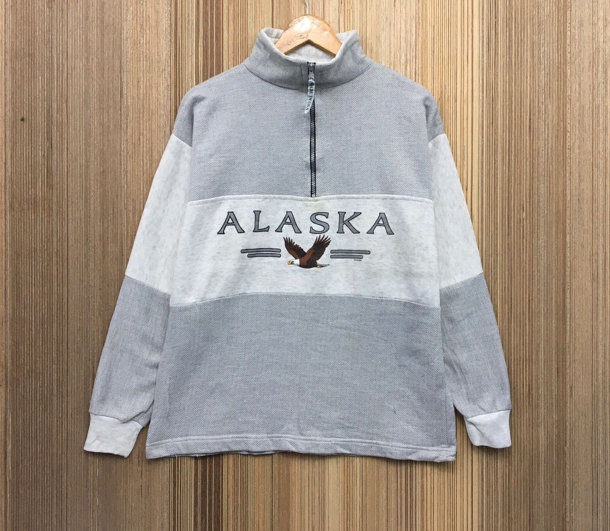 Vintage Vintage 90s ALASKA Half Zip Sweatshirt Size M / US 6-8 / IT 42-44 - 1 Thumbnail