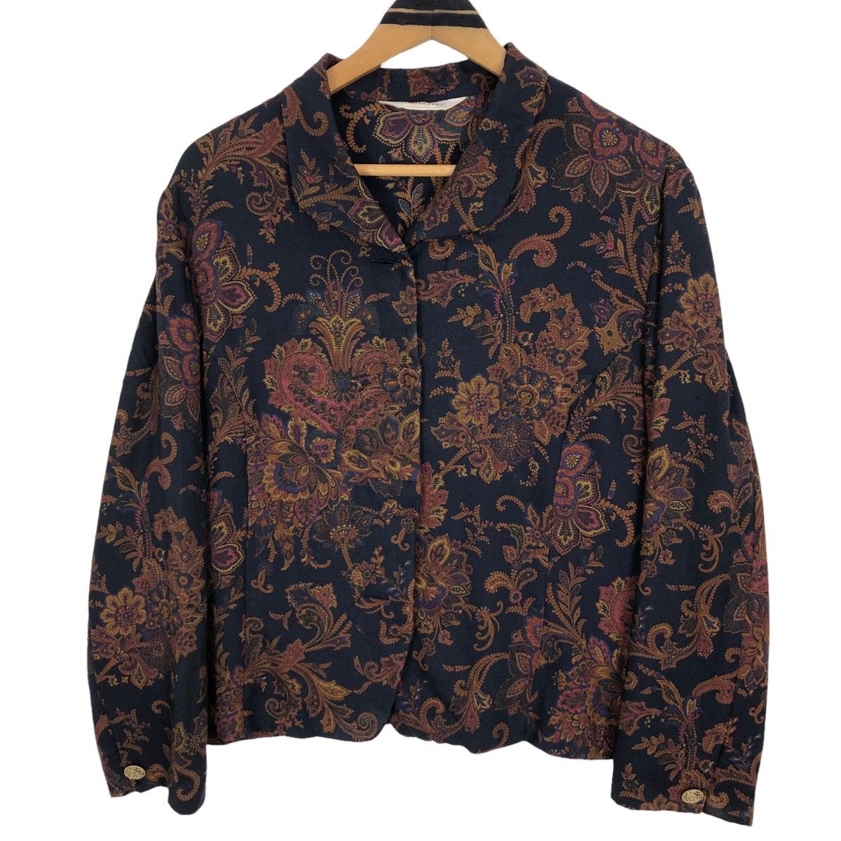 Burberry Vintage 90s Burberrys Paisley Batik Silk Blouse Shawl Collar Size L / US 10 / IT 46 - 1 Thumbnail