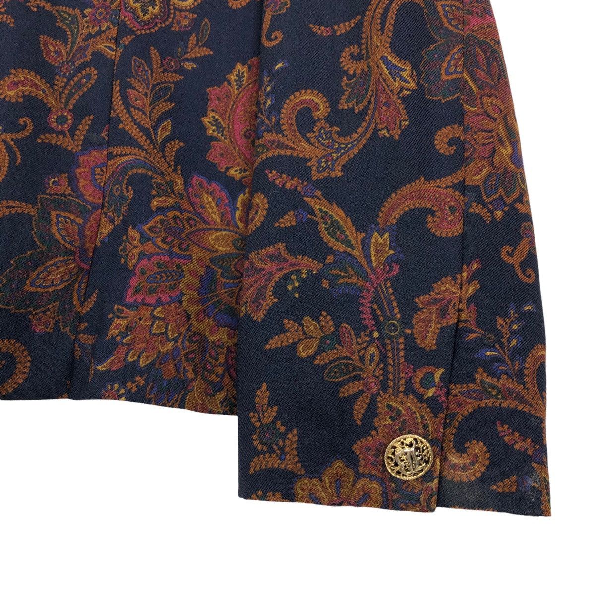 Burberry Vintage 90s Burberrys Paisley Batik Silk Blouse Shawl Collar Size L / US 10 / IT 46 - 4 Thumbnail