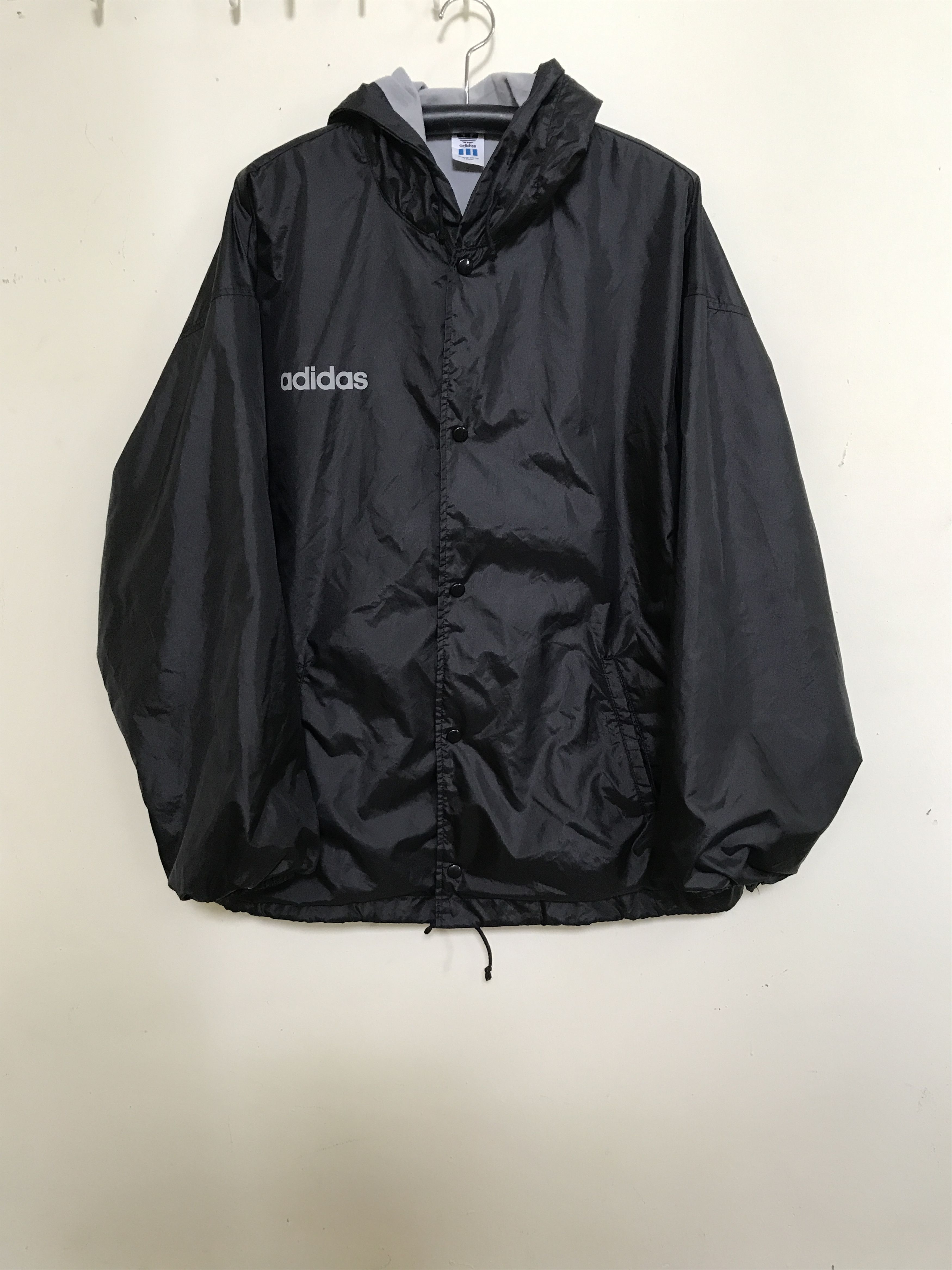 Adidas × Vintage J22 Vintage 90s adidas Spell Out Windbreaker Jacket Size US L / EU 52-54 / 3 - 2 Thumbnail