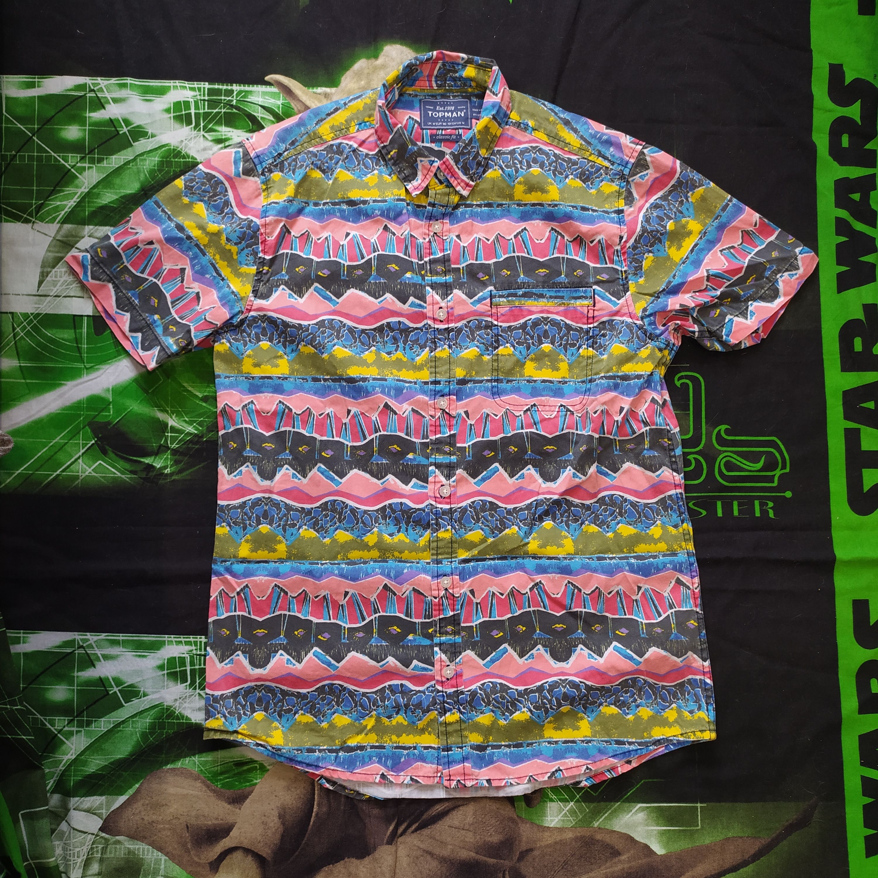 Other Vintage Y2K Hawaiian style Camp collar Flowers Art Shirt Size US M / EU 48-50 / 2 - 1 Thumbnail