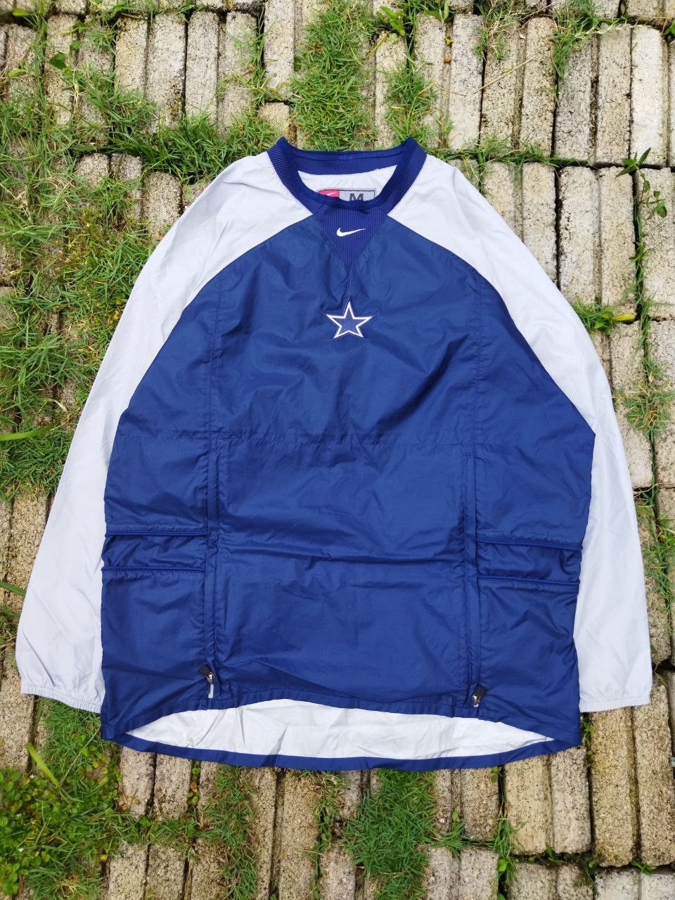 Nike Vintage Nike NFL Dallas Cowboys Jacket Size US M / EU 48-50 / 2 - 1 Thumbnail