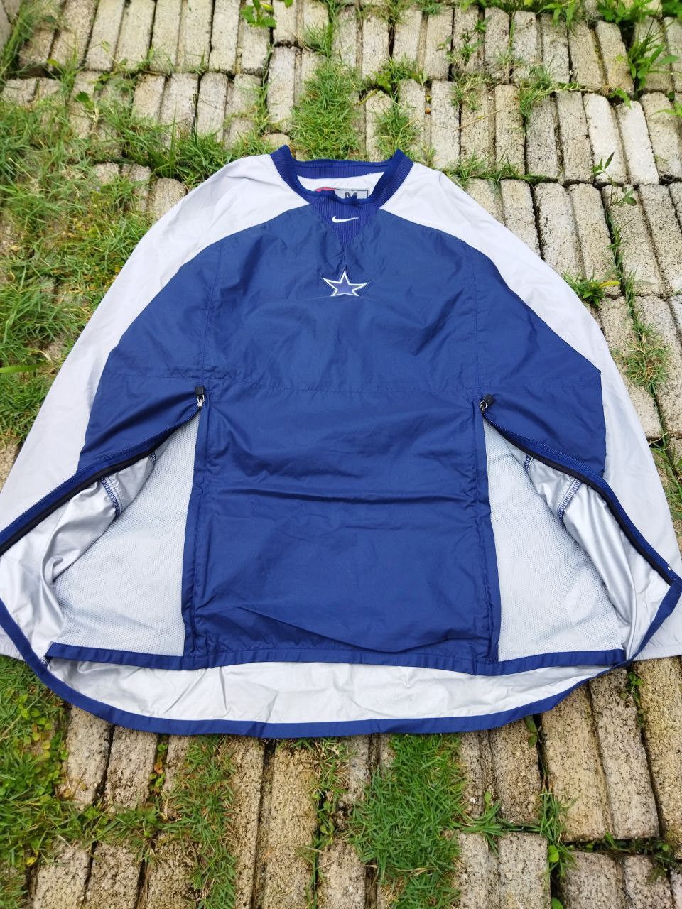 Nike Vintage Nike NFL Dallas Cowboys Jacket Size US M / EU 48-50 / 2 - 3 Thumbnail
