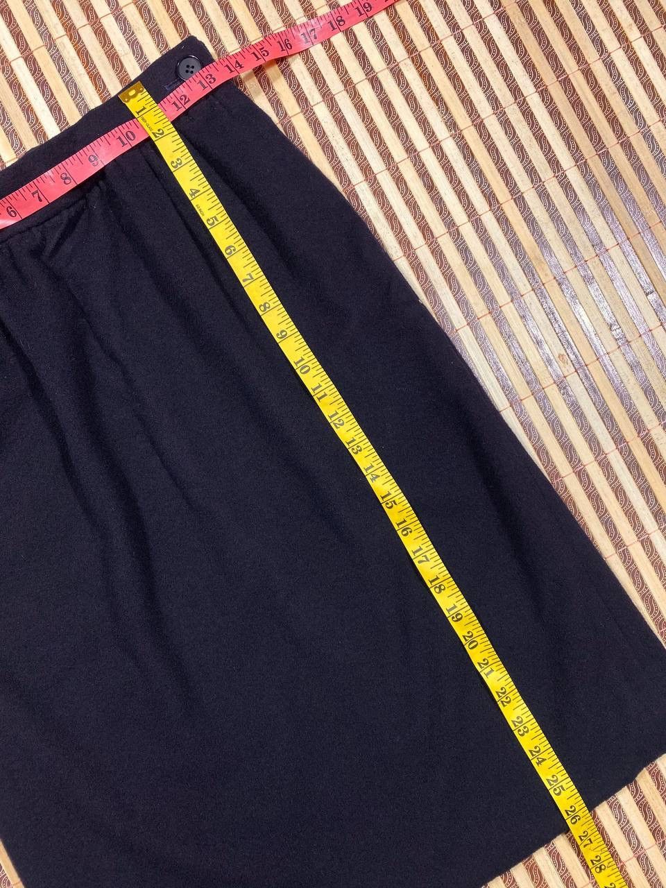 Yves Saint Laurent Minimalist Wool Skirt By Yves Saint Laurent Size 28" / US 6 / IT 42 - 5 Thumbnail