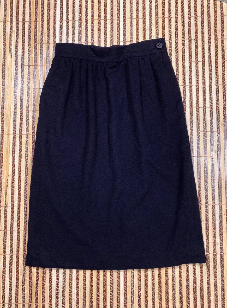 Yves Saint Laurent Minimalist Wool Skirt By Yves Saint Laurent Size 28" / US 6 / IT 42 - 6 Thumbnail