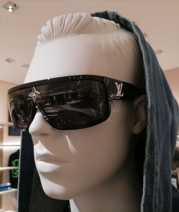 Cyclone Sport Mask Sunglasses S00 - Accessories