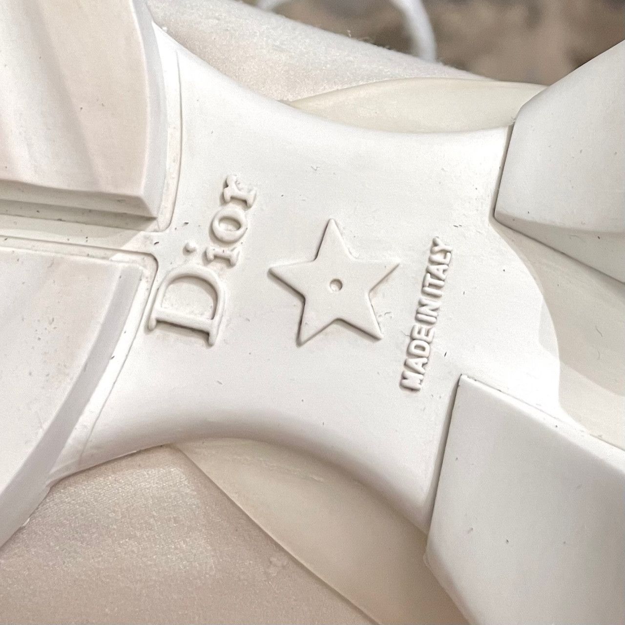 Dior Dior White D-Connect Sneakers Size US 7 / IT 37 - 7 Thumbnail