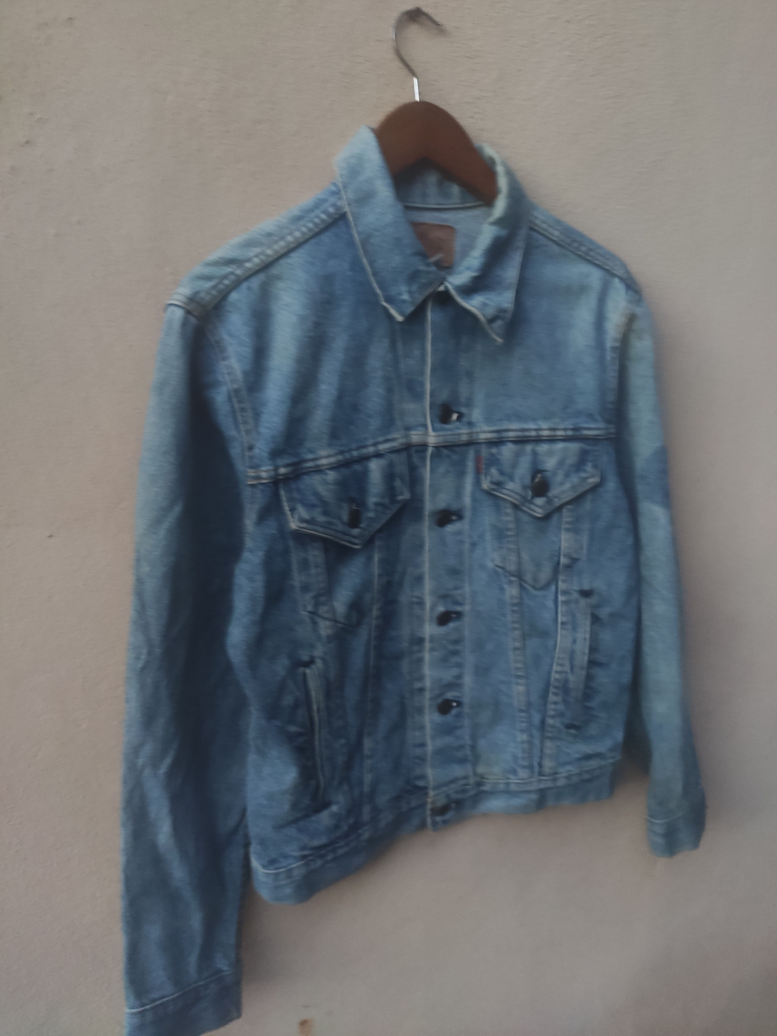 Levi's Vintage Clothing Vintage 90s Vintage Levis Denim Jacket Trucker Sun faded Size US M / EU 48-50 / 2 - 3 Thumbnail