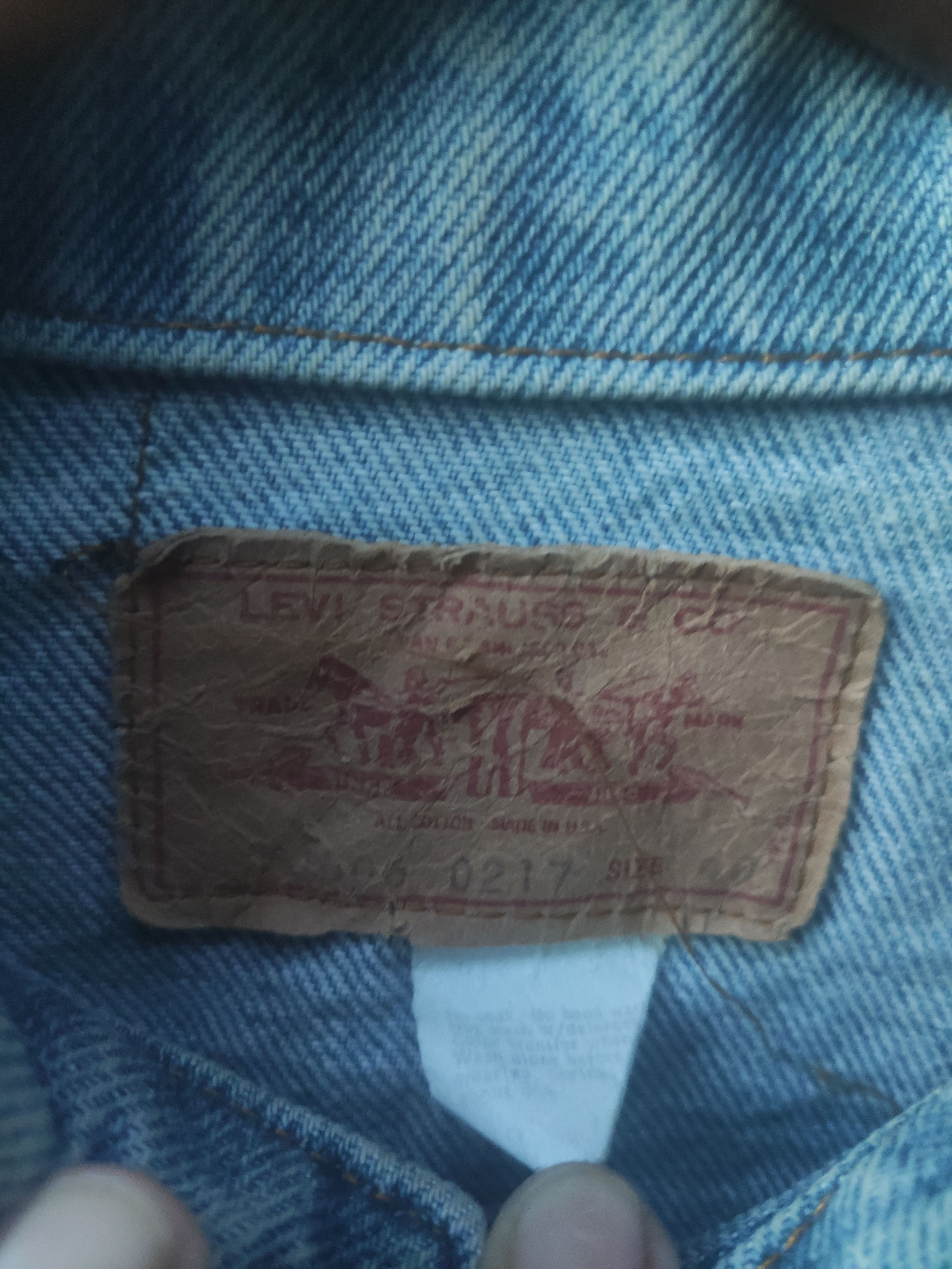 Levi's Vintage Clothing Vintage 90s Vintage Levis Denim Jacket Trucker Sun faded Size US M / EU 48-50 / 2 - 8 Thumbnail