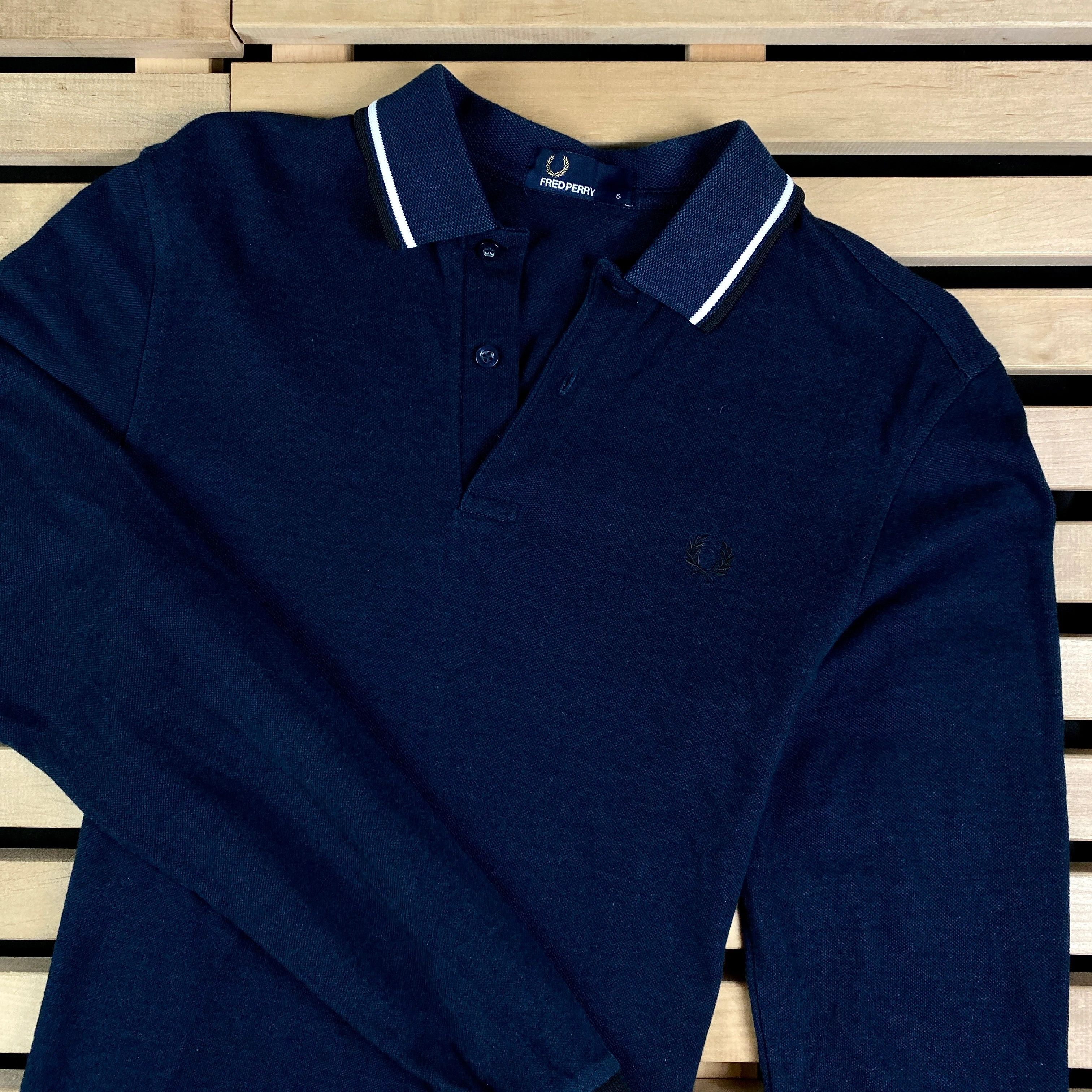 Fred Perry × Vintage Mens Polo Long Sleeve Fred Perry Size S Sweatshirt Size US S / EU 44-46 / 1 - 2 Thumbnail