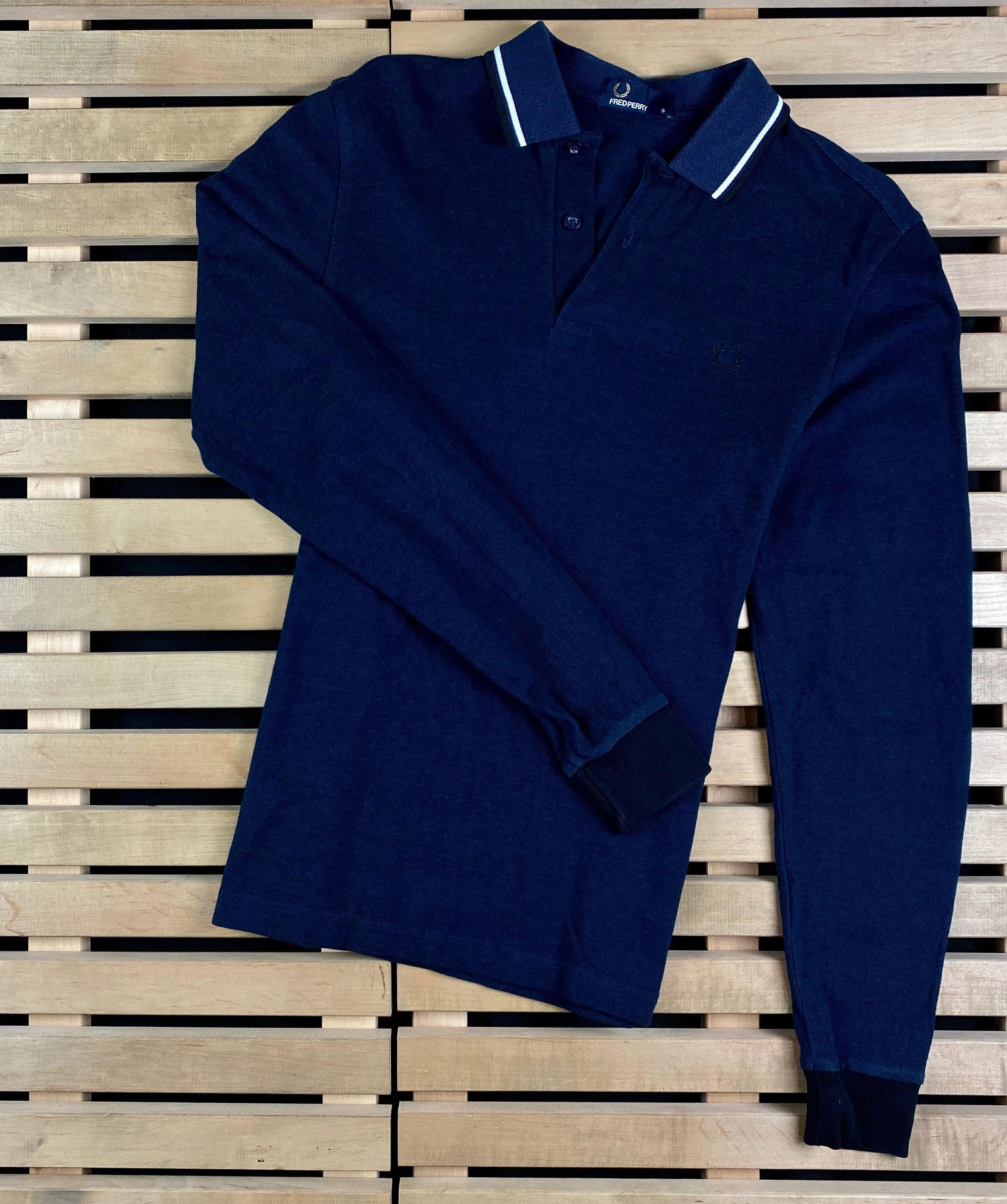 Fred Perry × Vintage Mens Polo Long Sleeve Fred Perry Size S Sweatshirt Size US S / EU 44-46 / 1 - 1 Thumbnail
