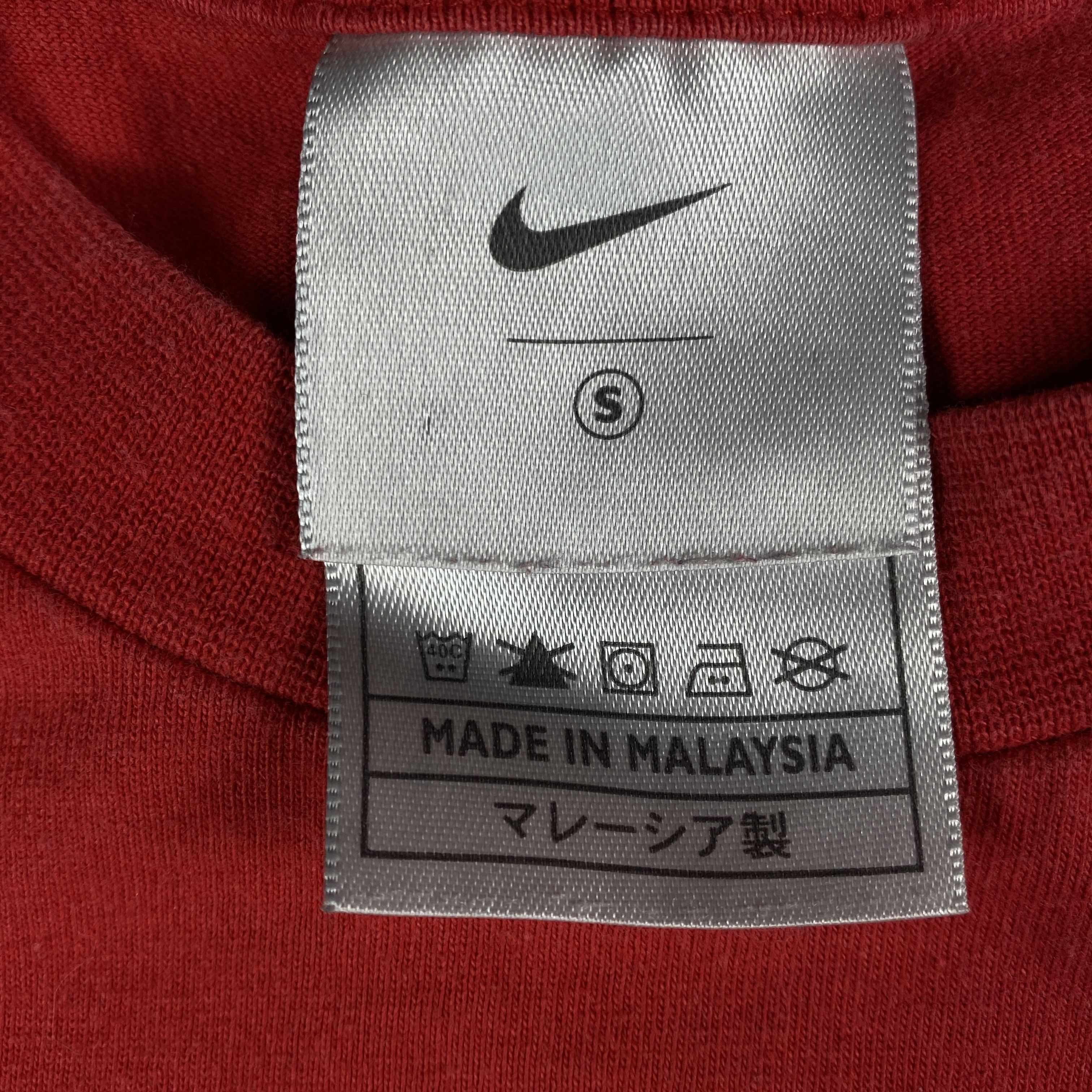 Nike × Vintage Mens T Shirt Nike Just Do It Vintage Size S Big Logo Size US S / EU 44-46 / 1 - 6 Thumbnail