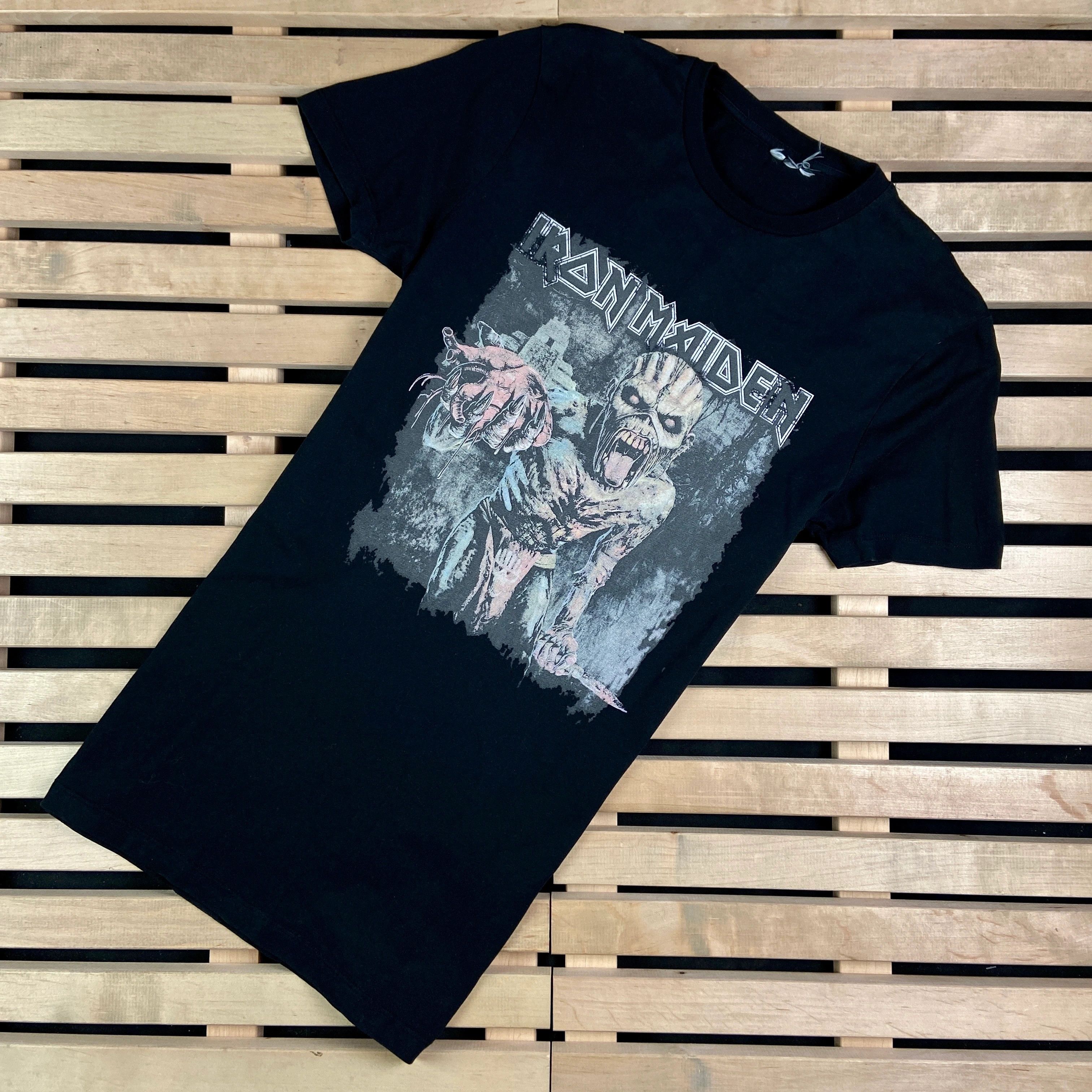 Band Tees × Iron Maiden × Vintage Mens Vintage T Shirt Iron Maiden Size S Size US S / EU 44-46 / 1 - 1 Thumbnail
