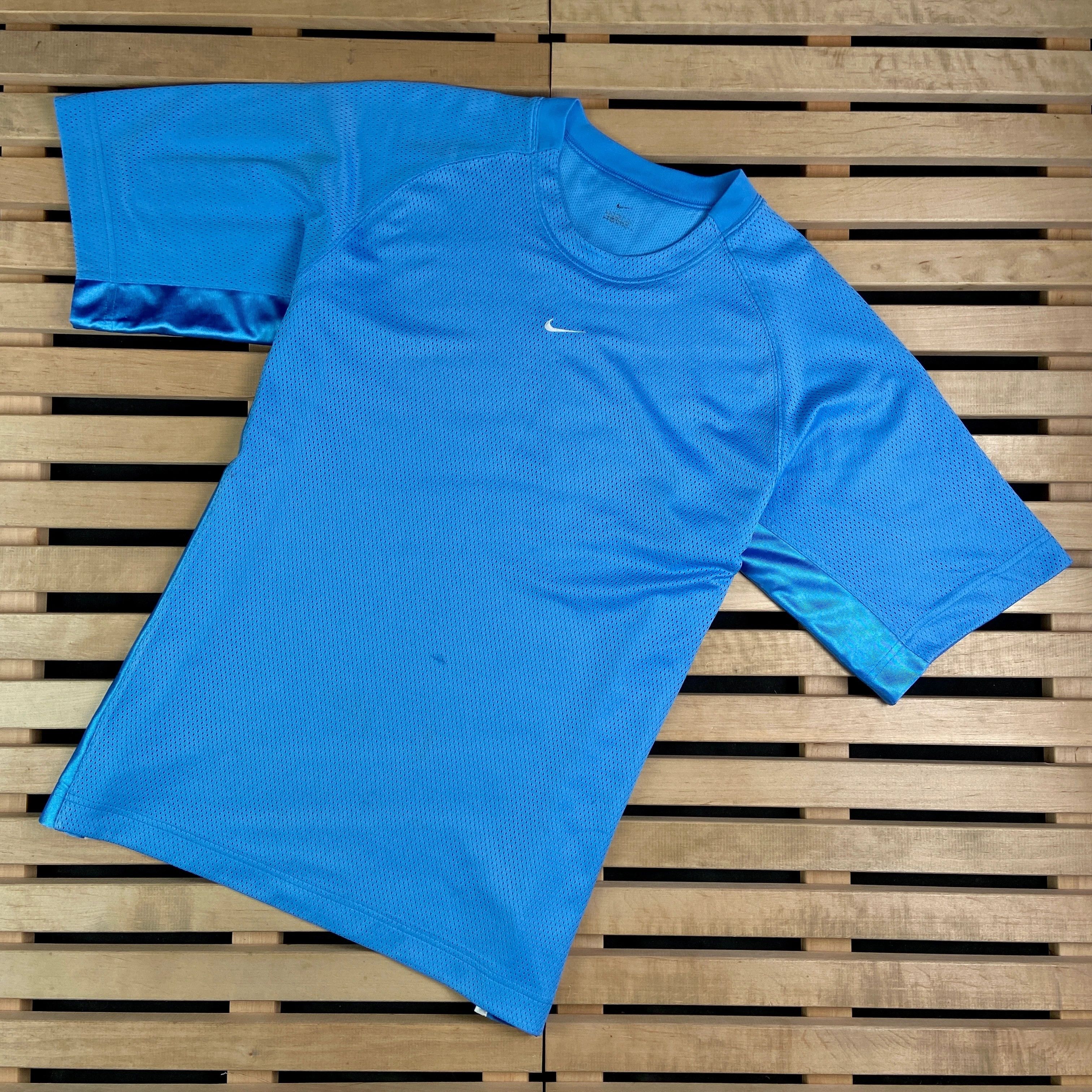 Nike × Vintage Mens T Shirt Nike Vintage Size L Size US L / EU 52-54 / 3 - 1 Thumbnail