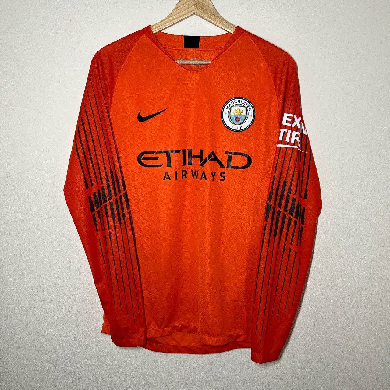 Nike Manchester City 2018-2019 Goalkeeper Jersey Size US M / EU 48-50 / 2 - 1 Thumbnail